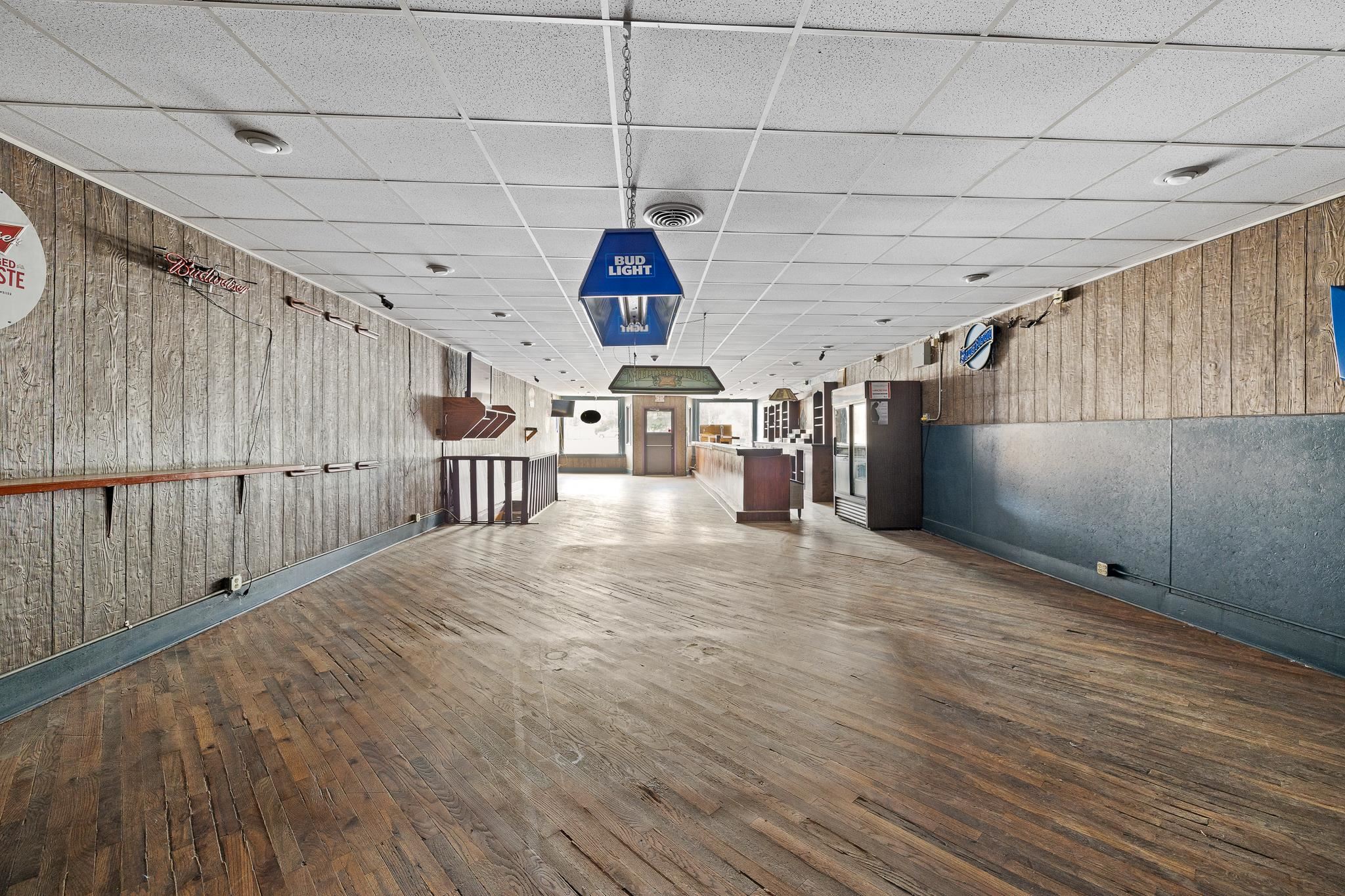 110 S Chicago Street