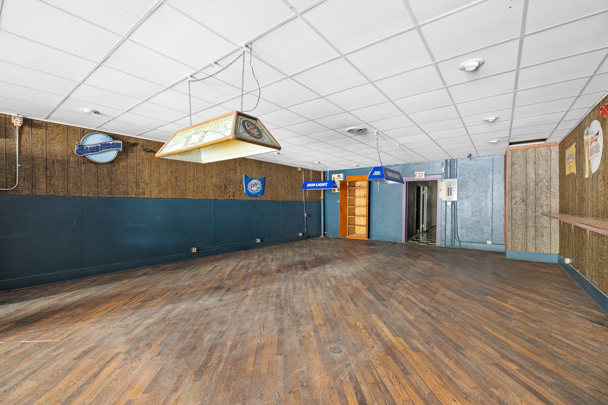 110 S Chicago Street