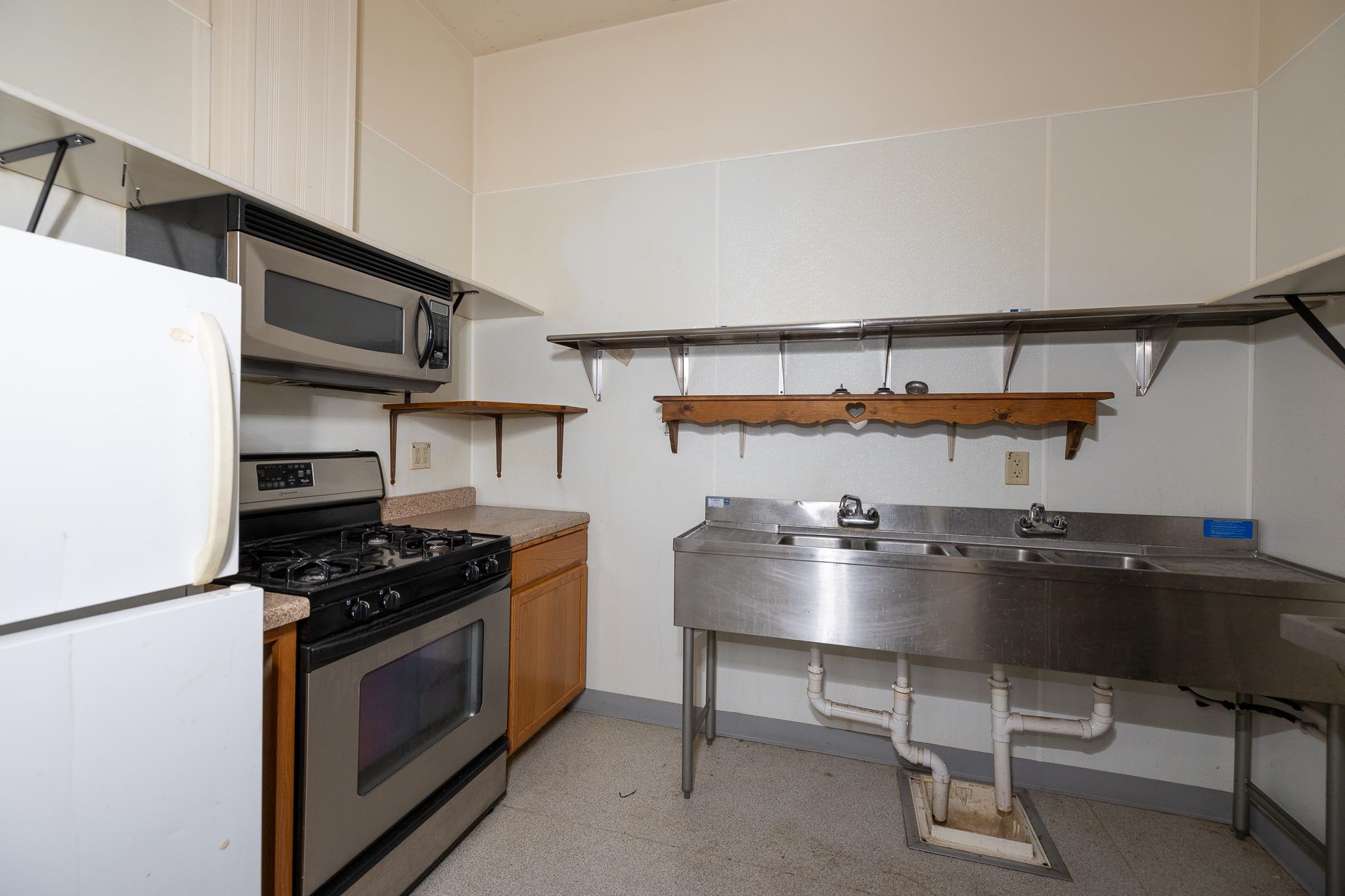 110 S Chicago Street