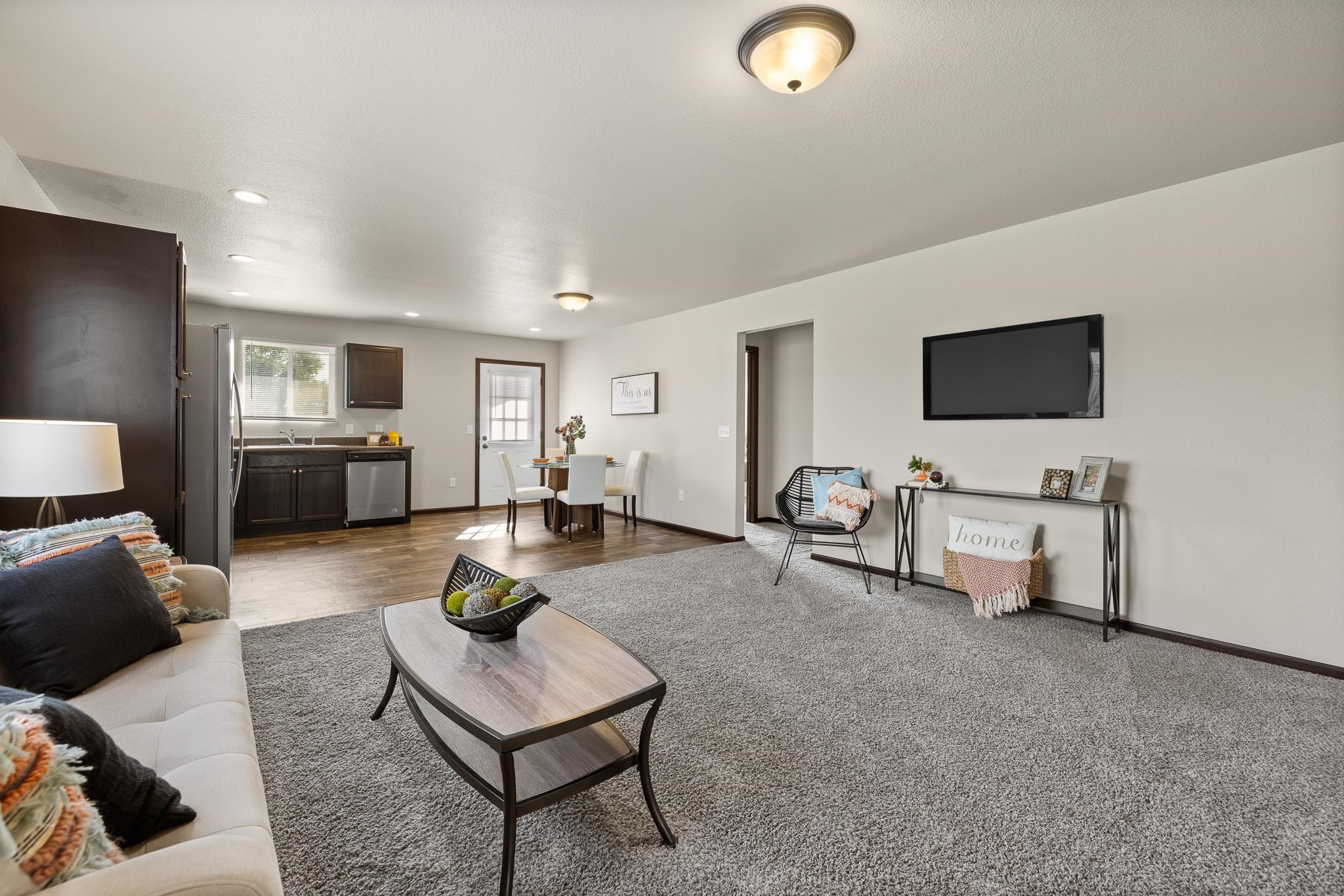 1308 Diamond Ridge Boulevard