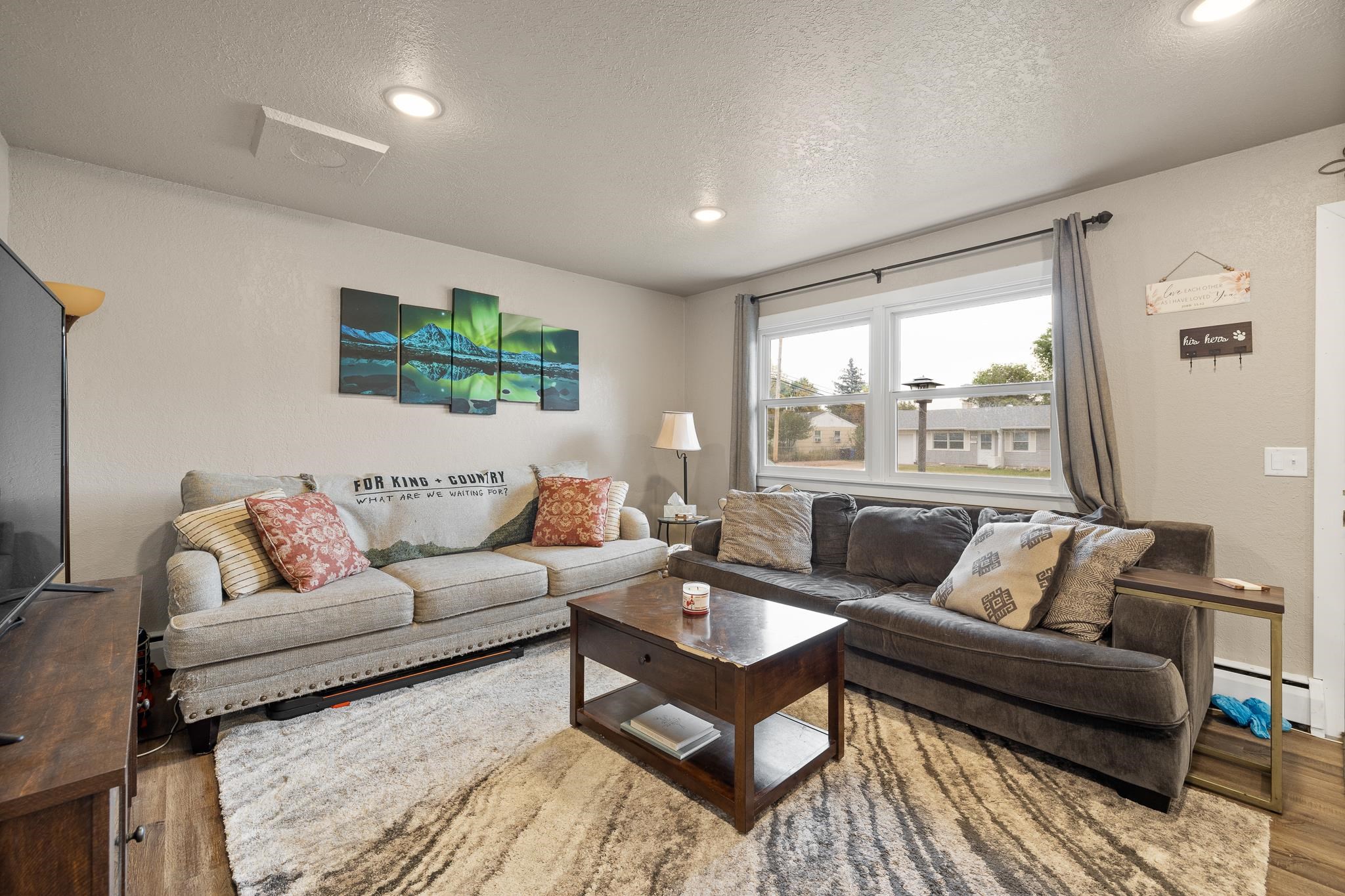 2905 Wisconsin Avenue