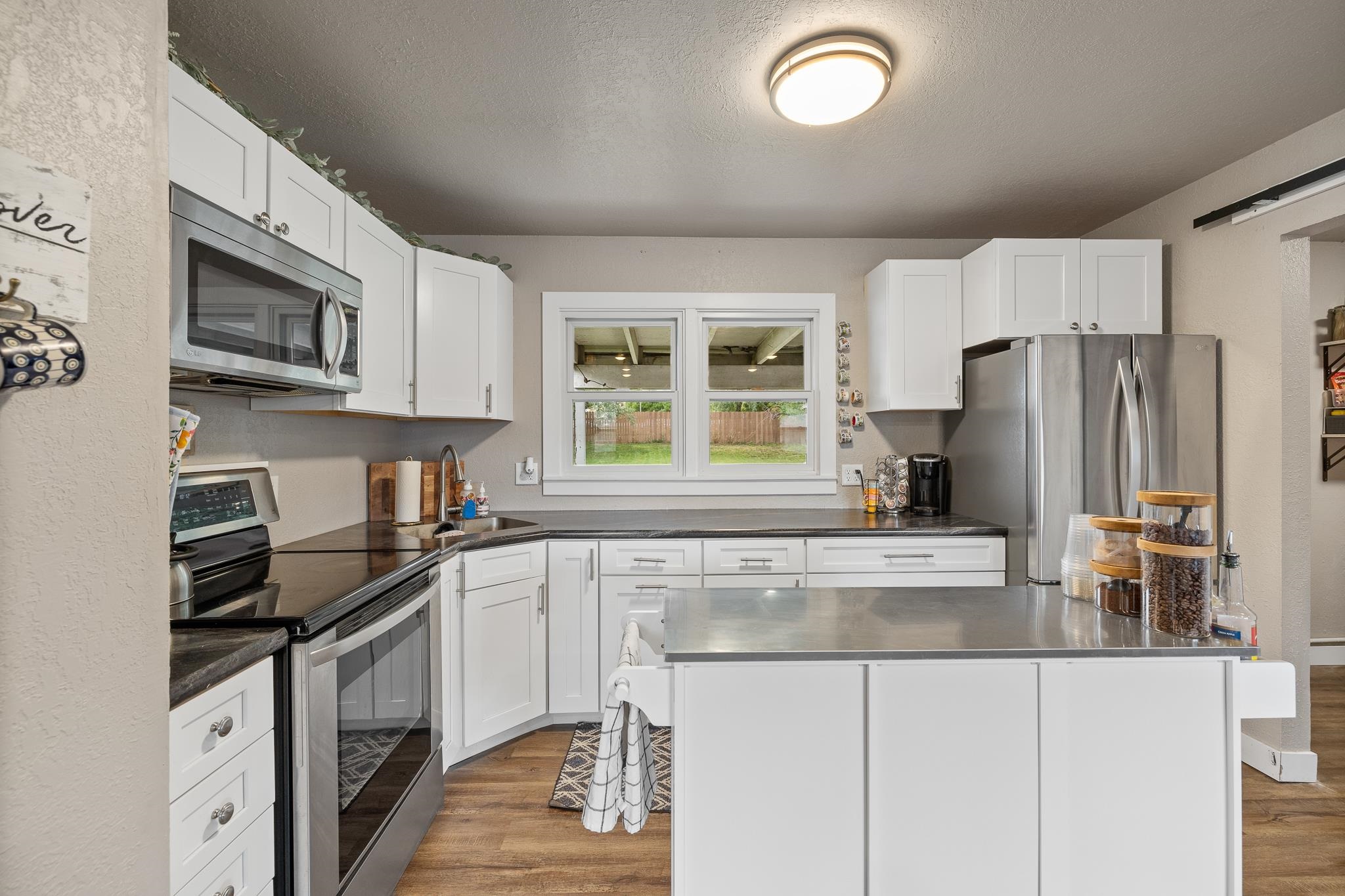 2905 Wisconsin Avenue