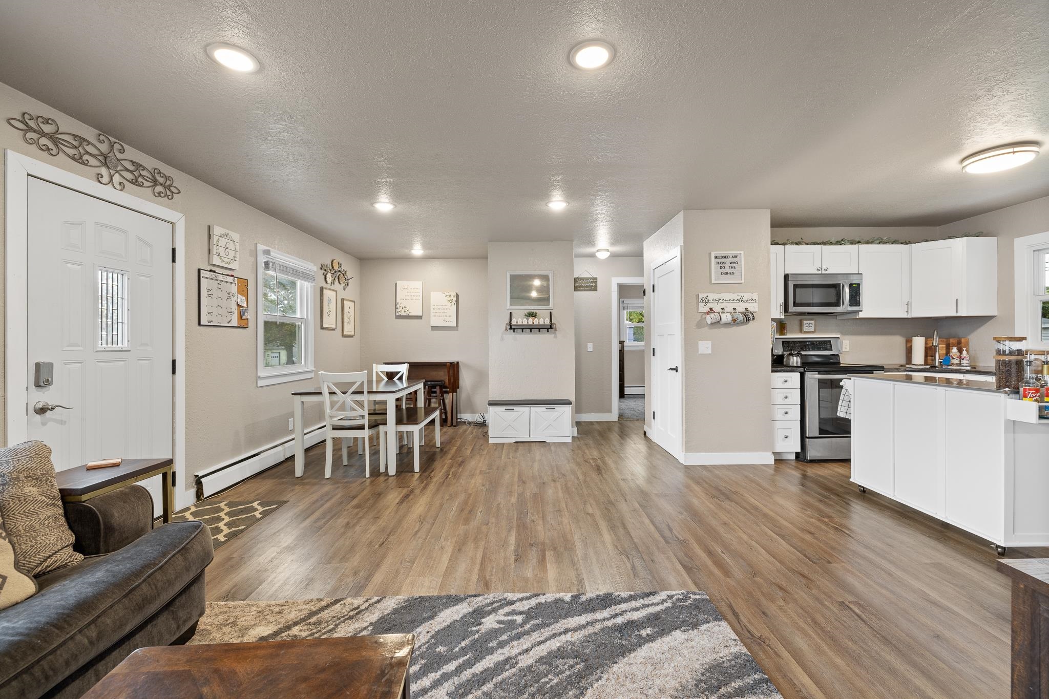 2905 Wisconsin Avenue