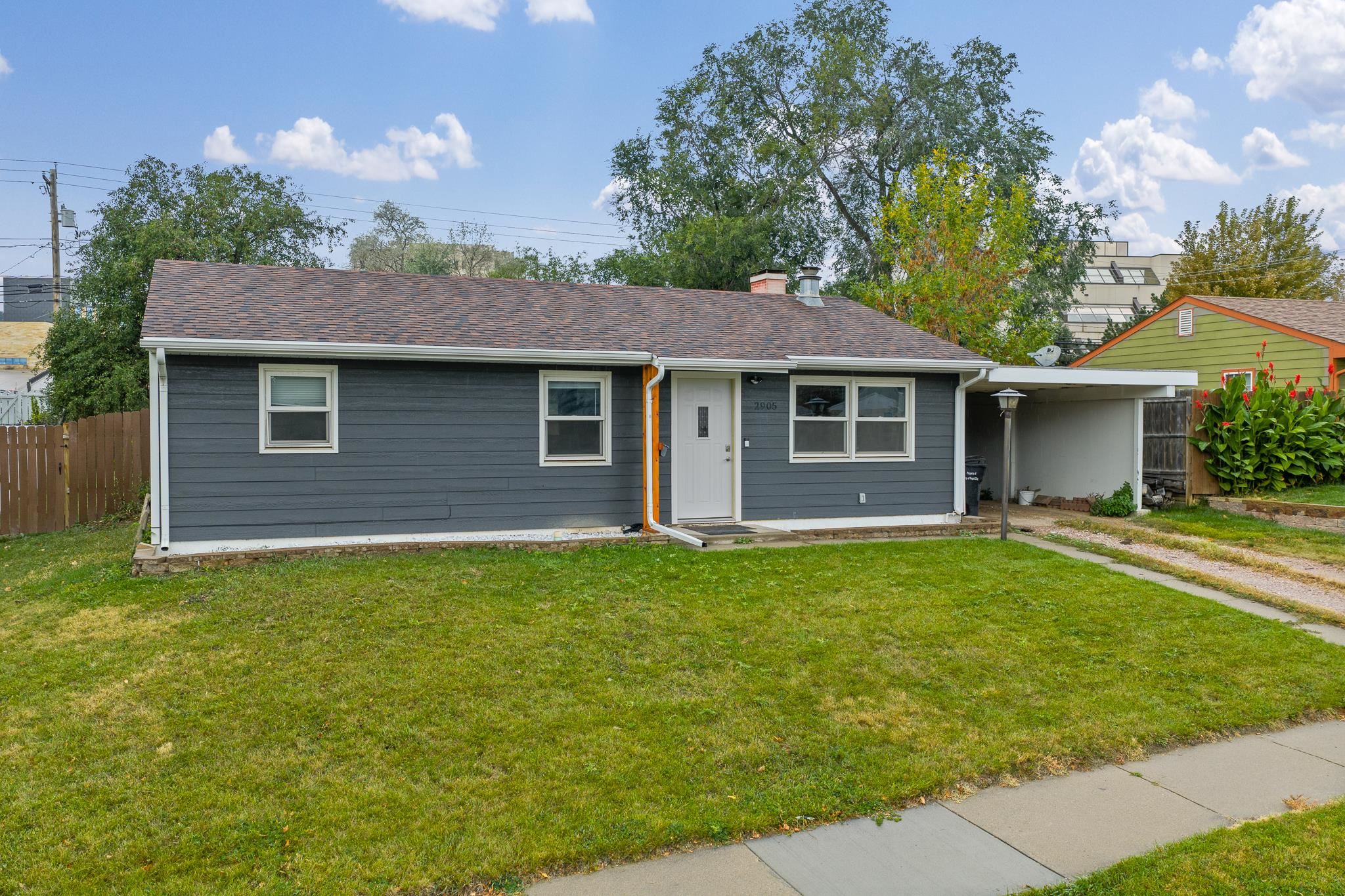 2905 Wisconsin Avenue