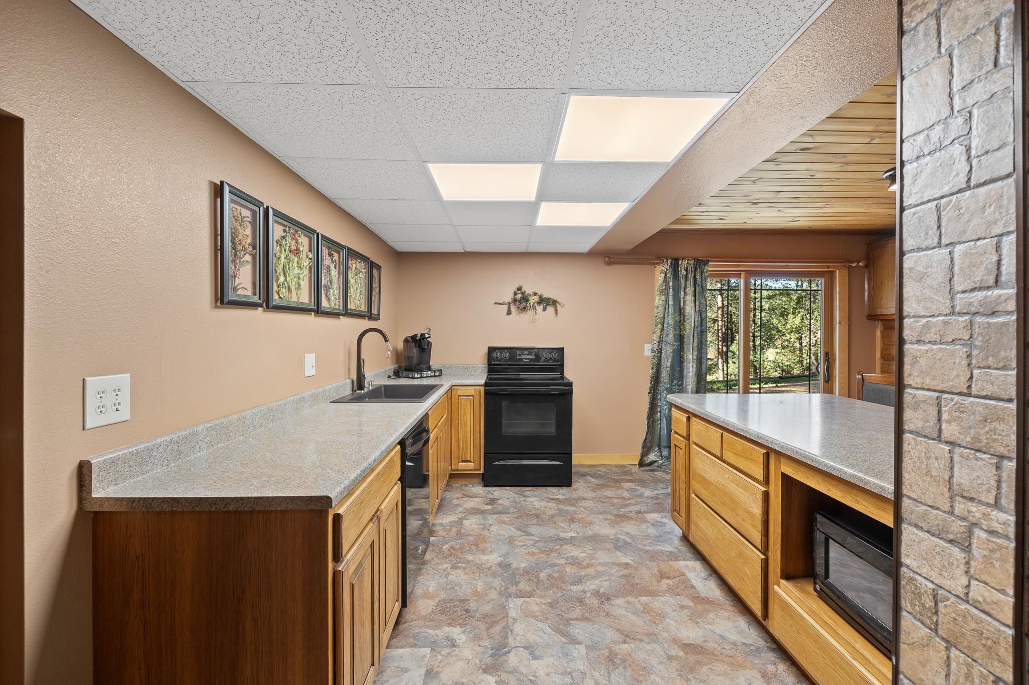 13025 Pine Cliff Drive