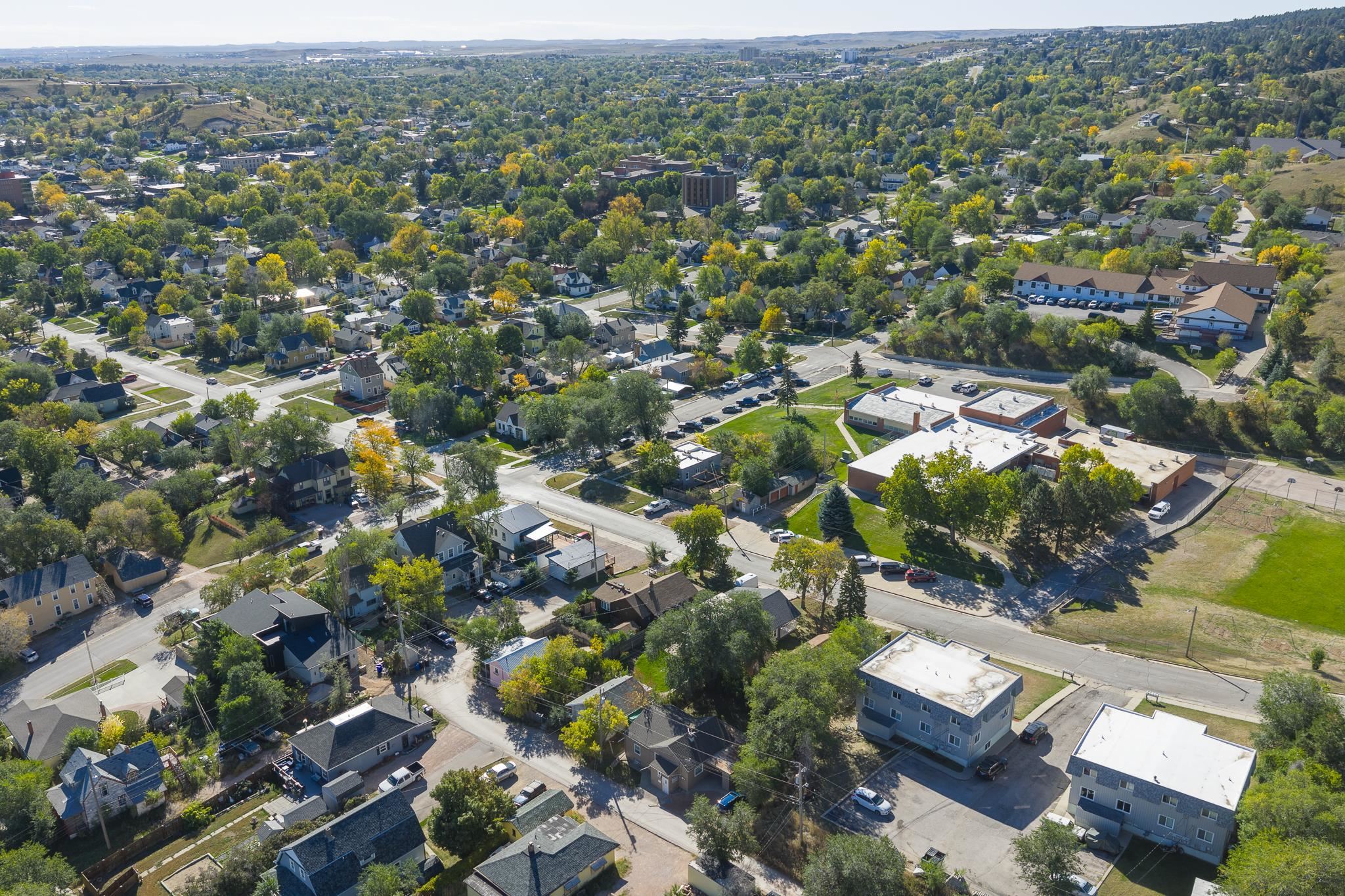 1318 1/2 Quincy Street