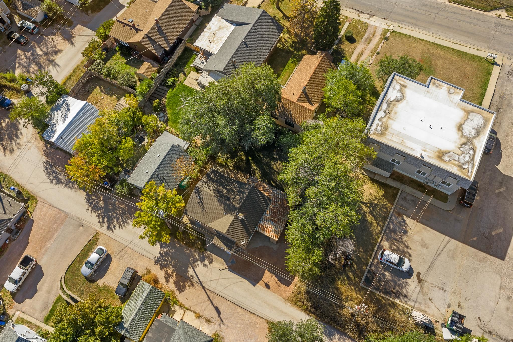 1318 1/2 Quincy Street