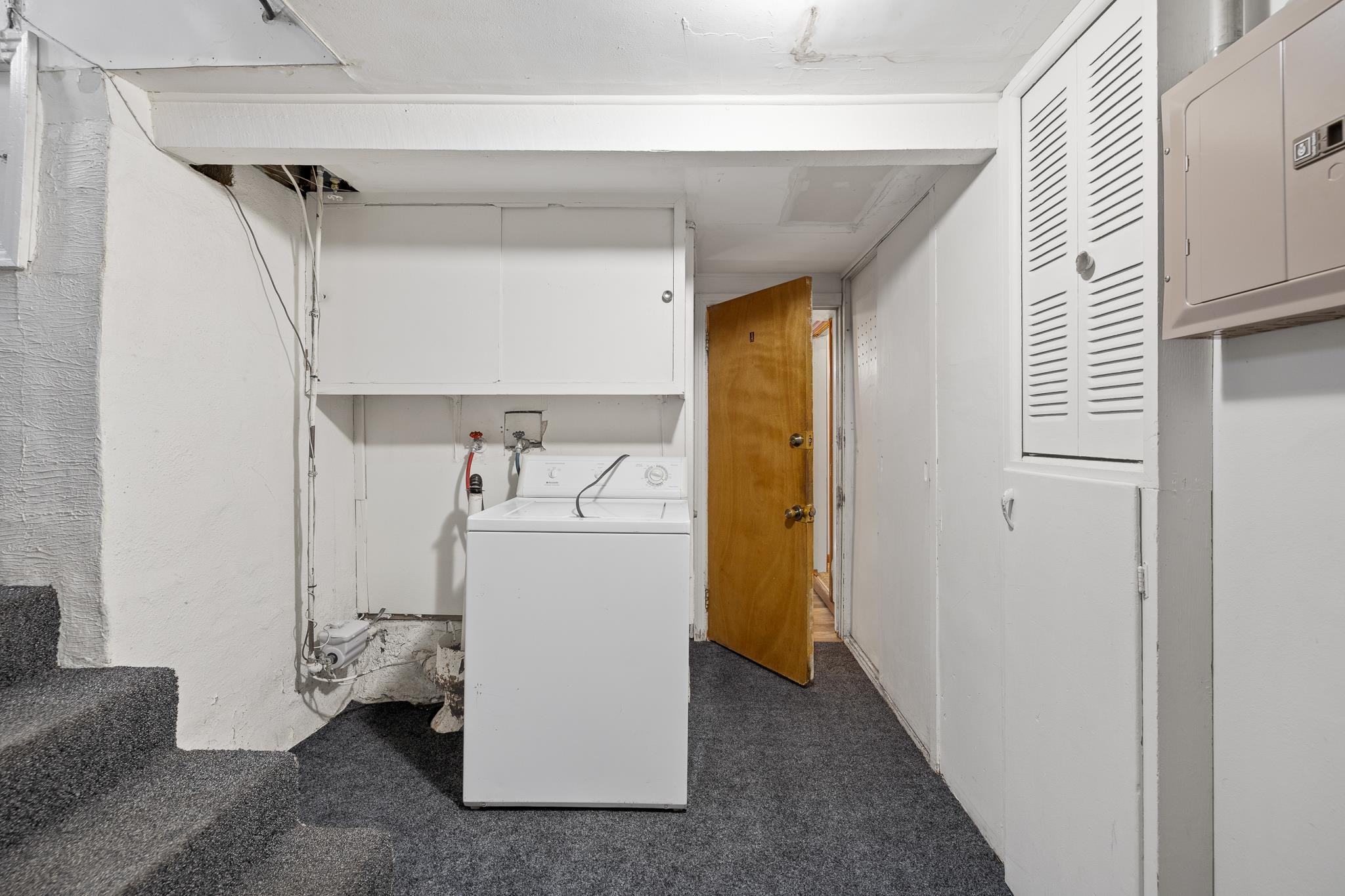 1318 1/2 Quincy Street