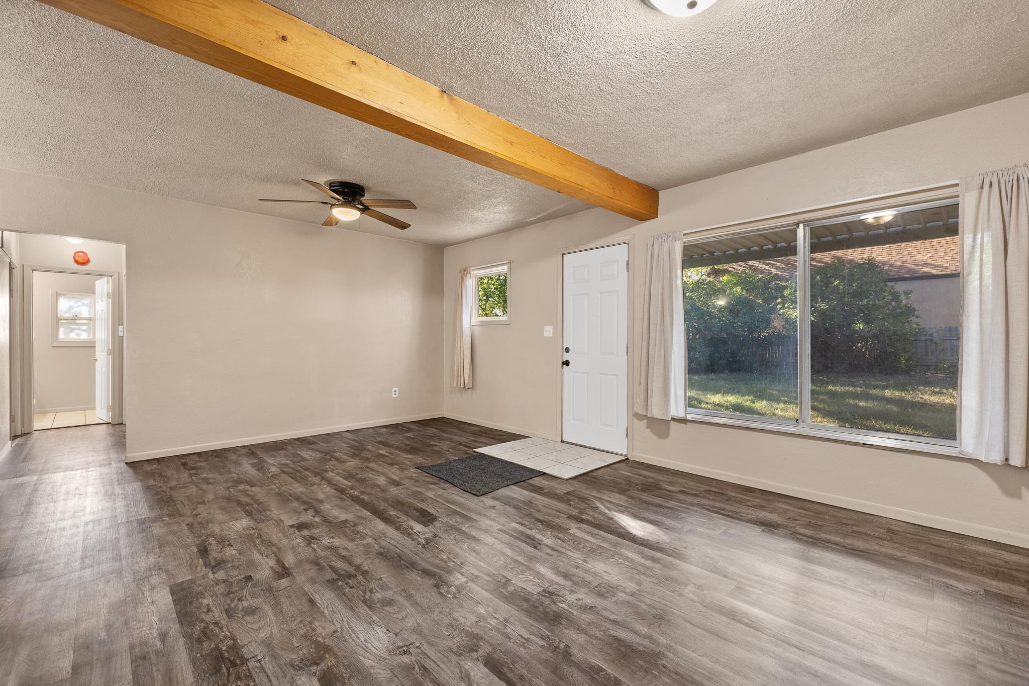 1318 1/2 Quincy Street