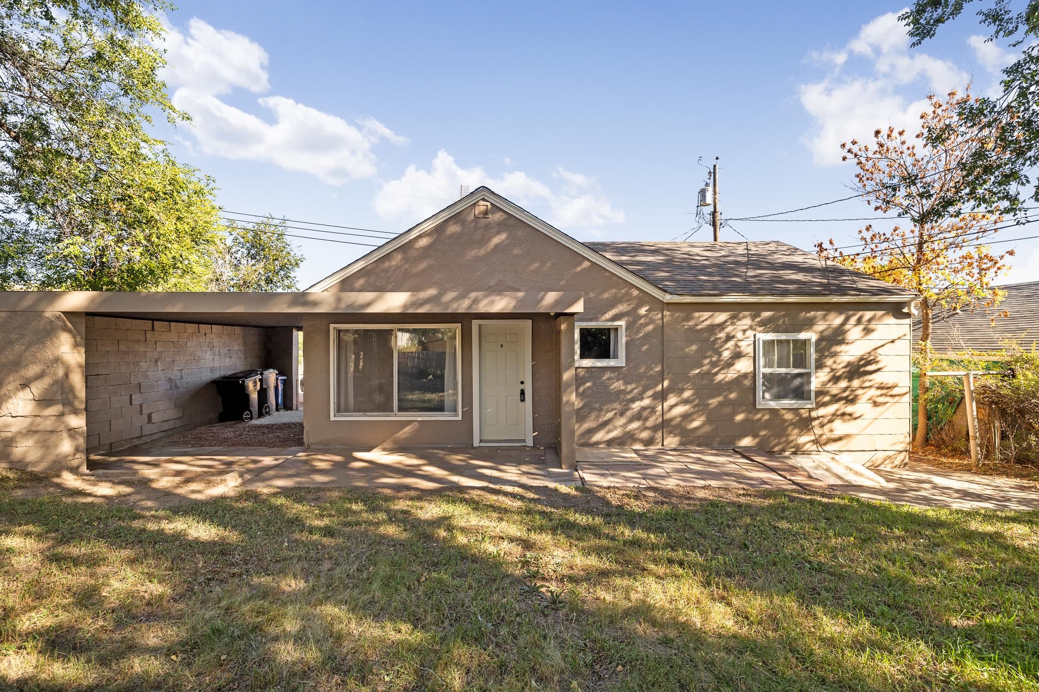 1318 1/2 Quincy Street