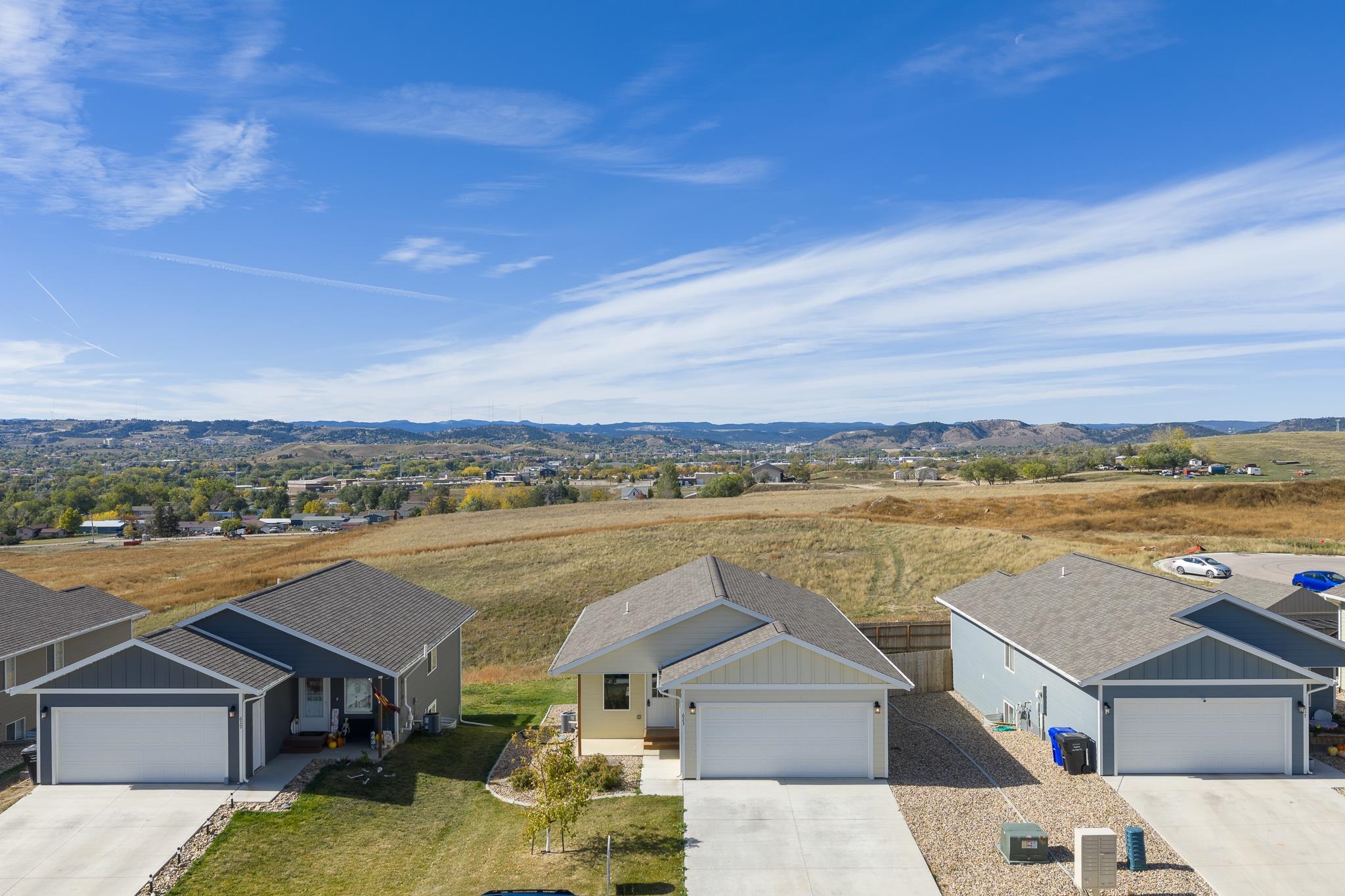 623 Diamond Ridge Boulevard