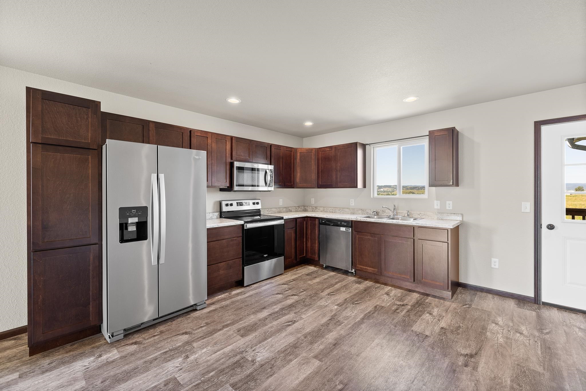 623 Diamond Ridge Boulevard