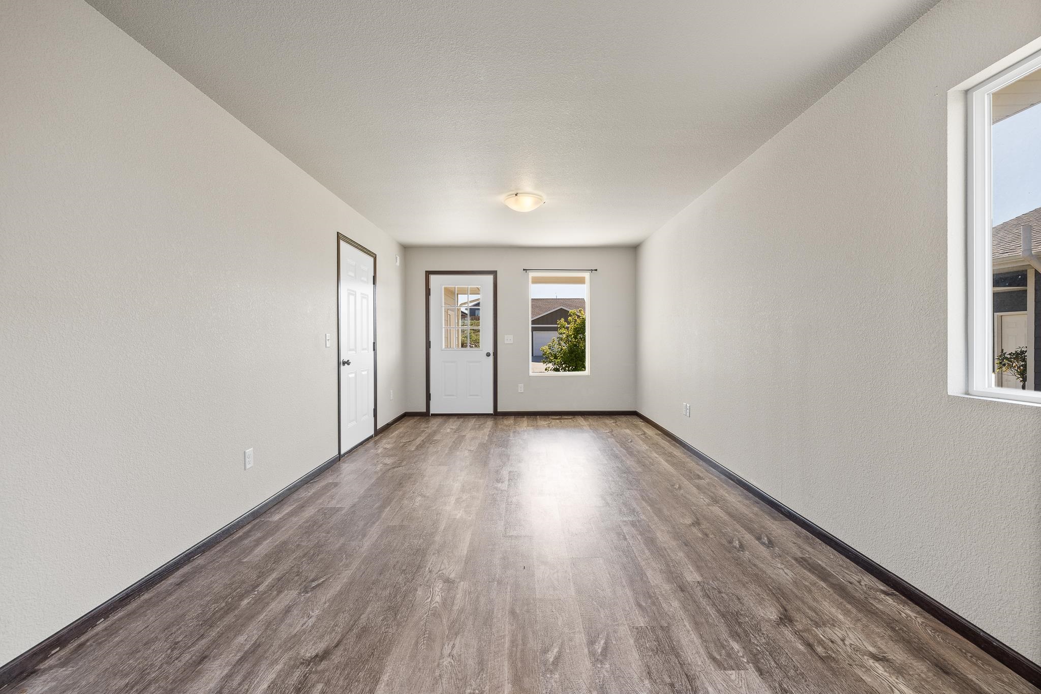 623 Diamond Ridge Boulevard