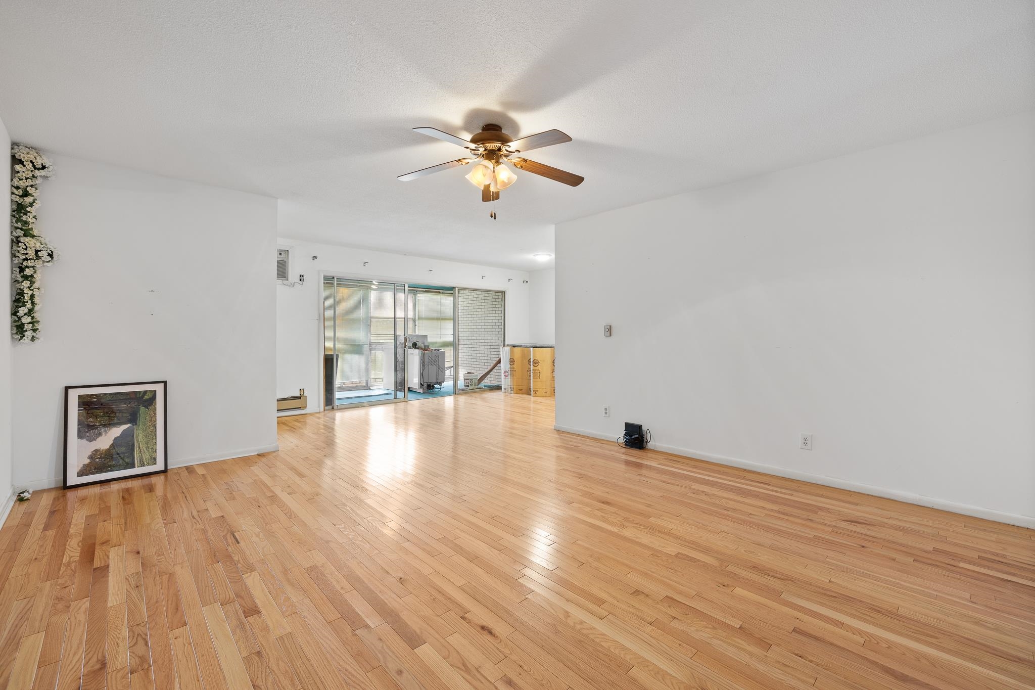 234 E Philadelphia Street