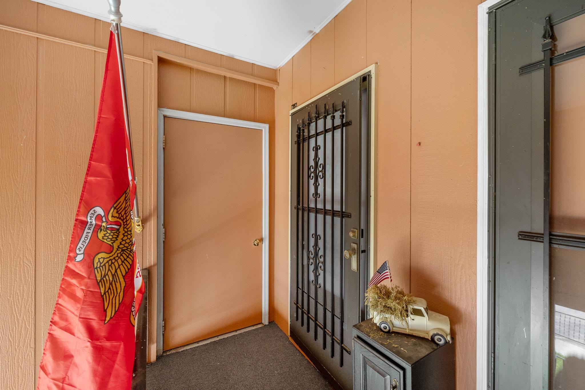 234 E Philadelphia Street