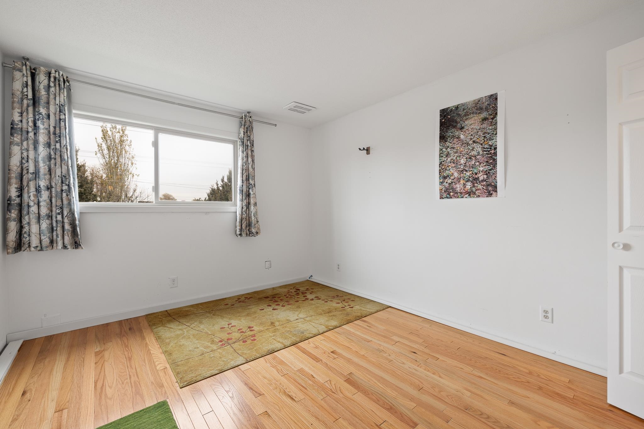 234 E Philadelphia Street