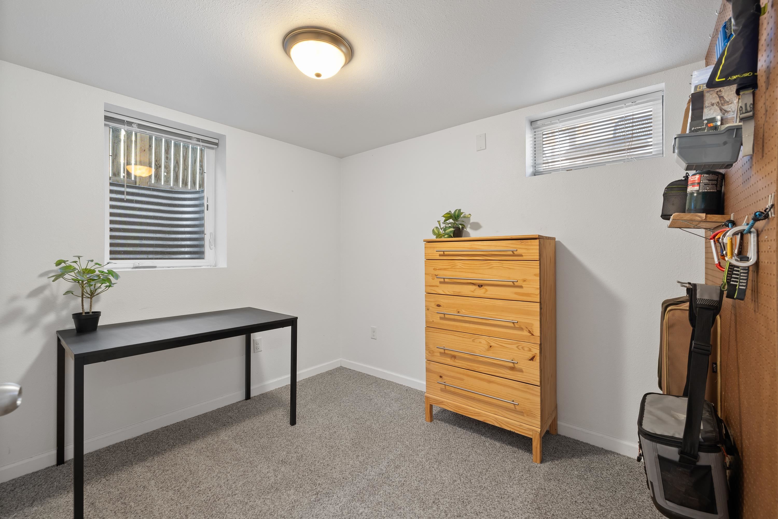 116 South Canyon Road