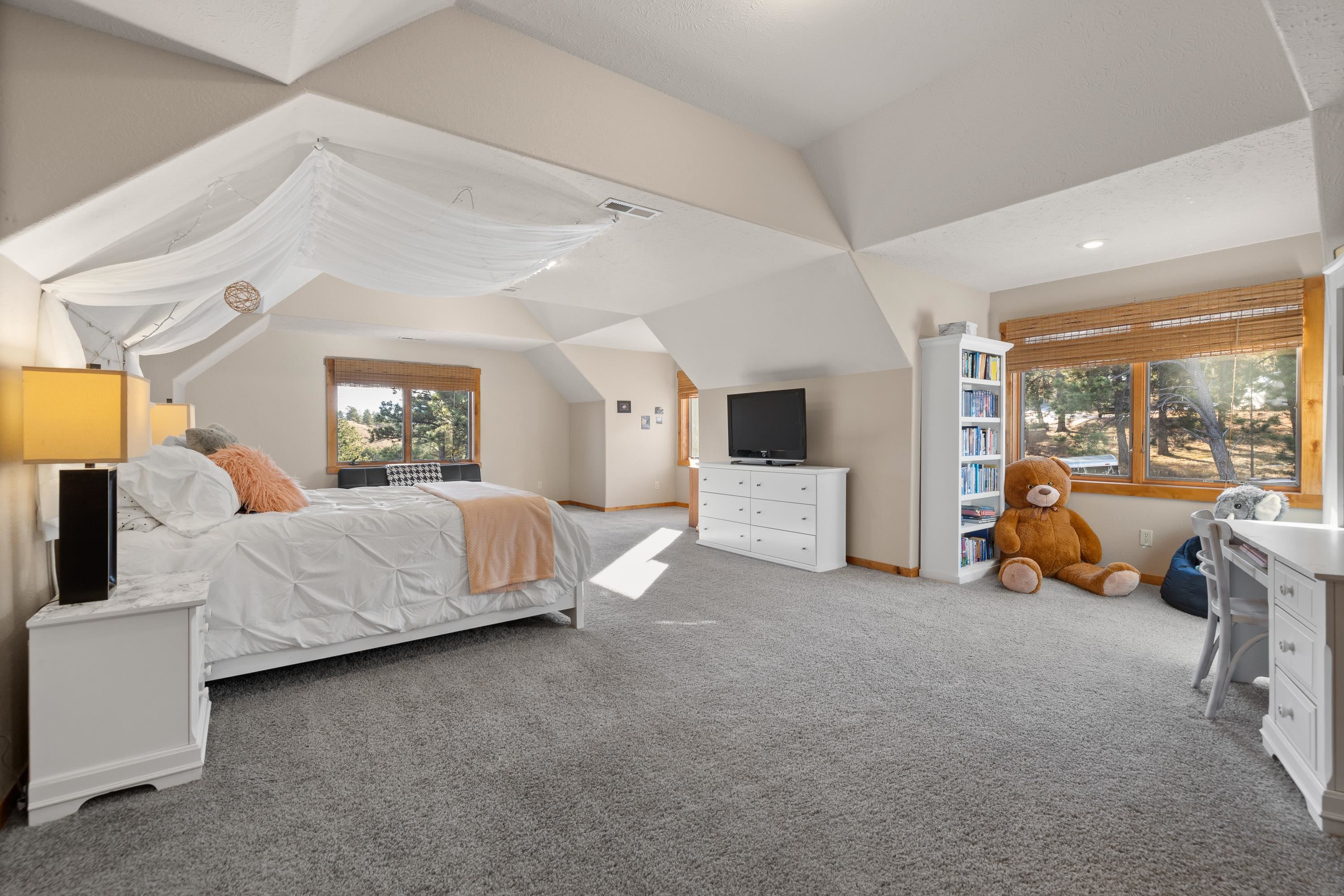 10901 Echo Ridge Drive