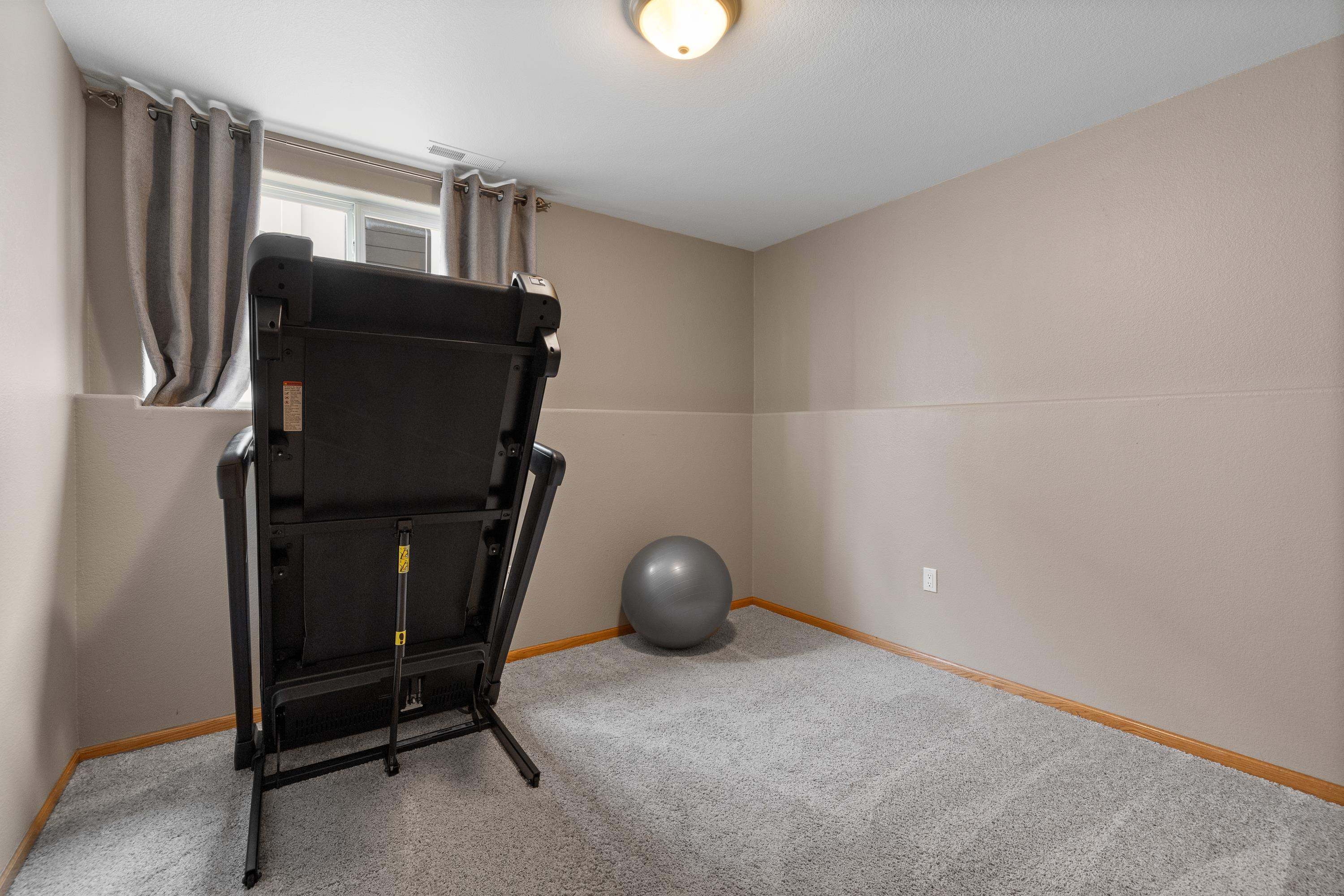 7150 Castlewood Drive