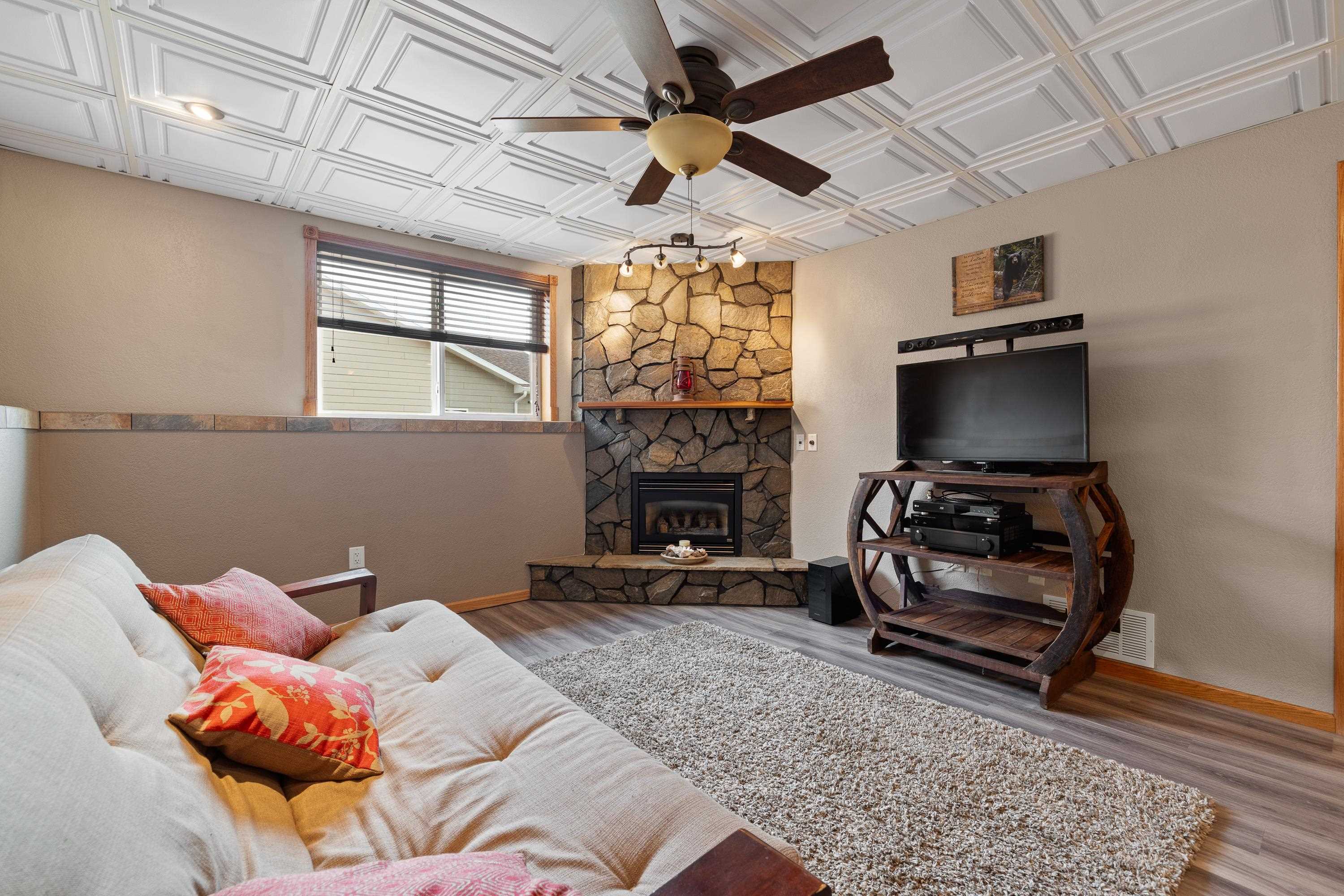 7150 Castlewood Drive