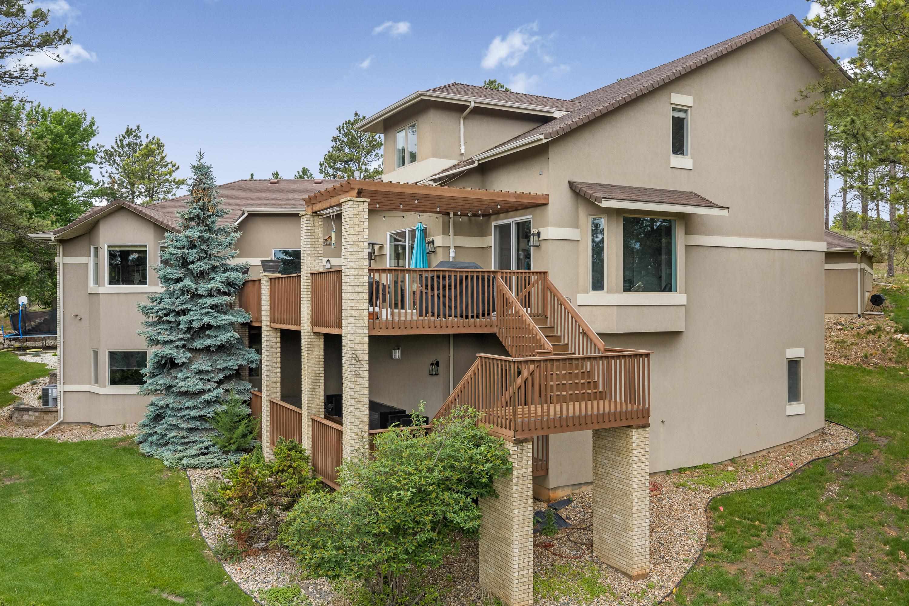 4785 Cliff Drive