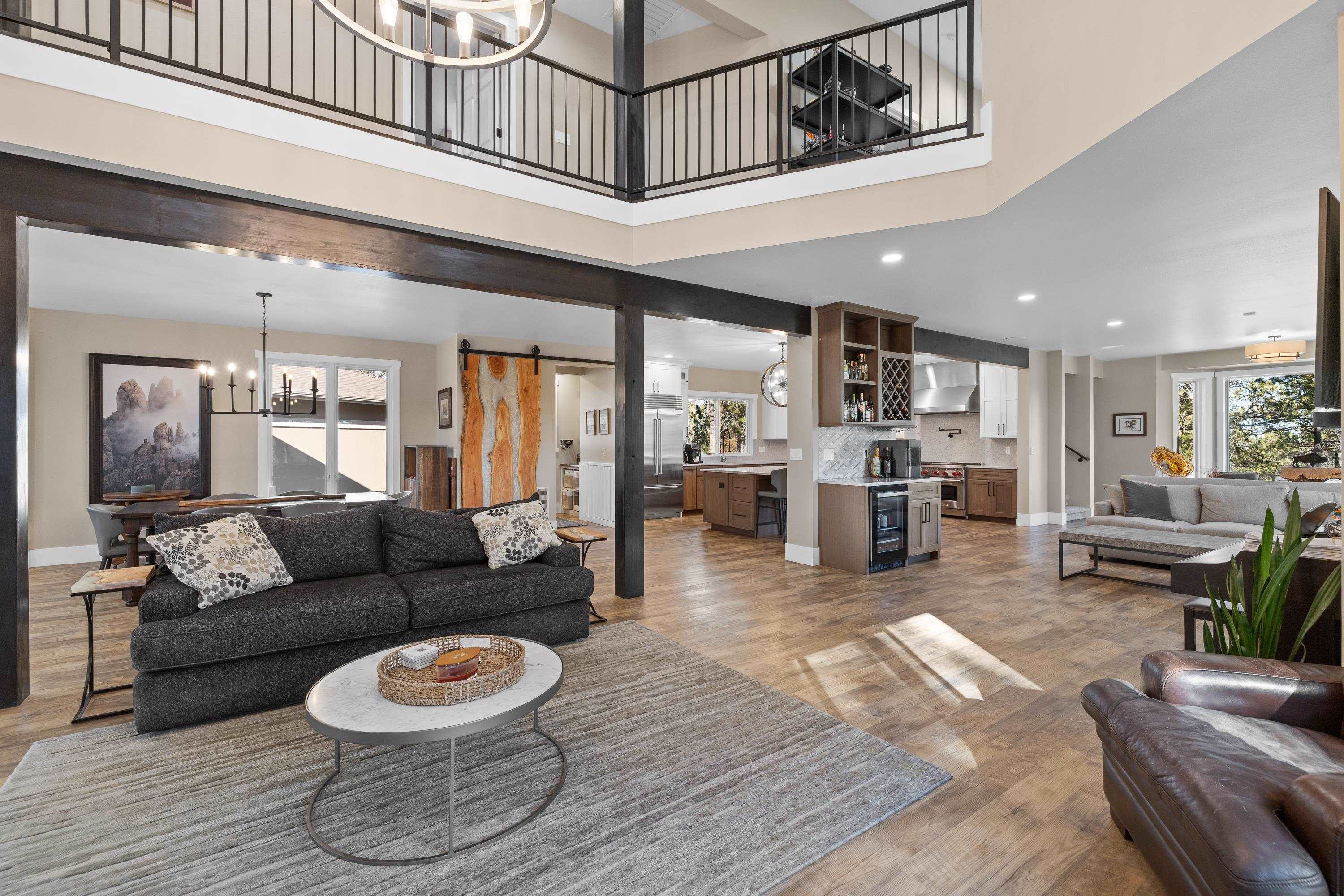 4785 Cliff Drive