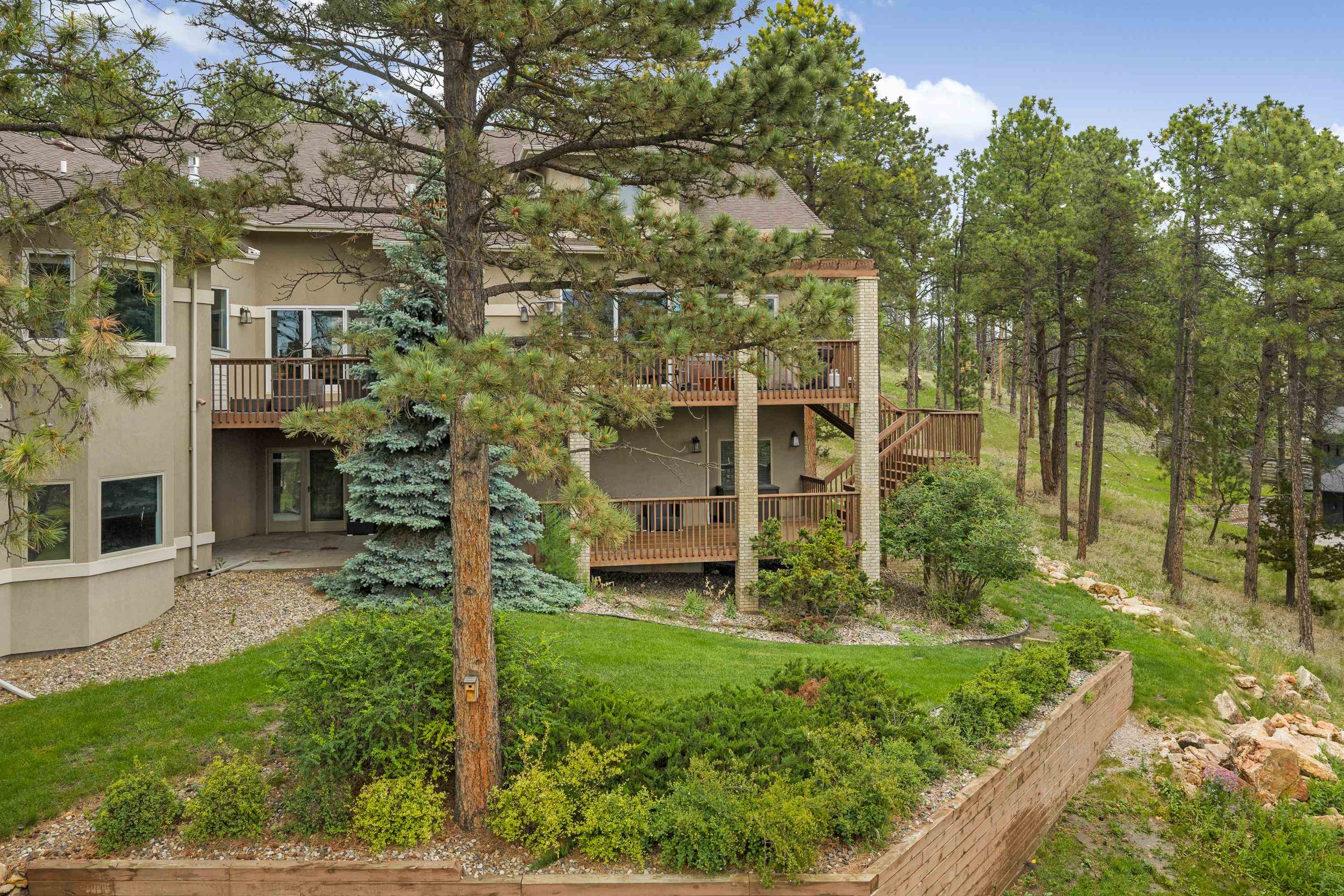 4785 Cliff Drive