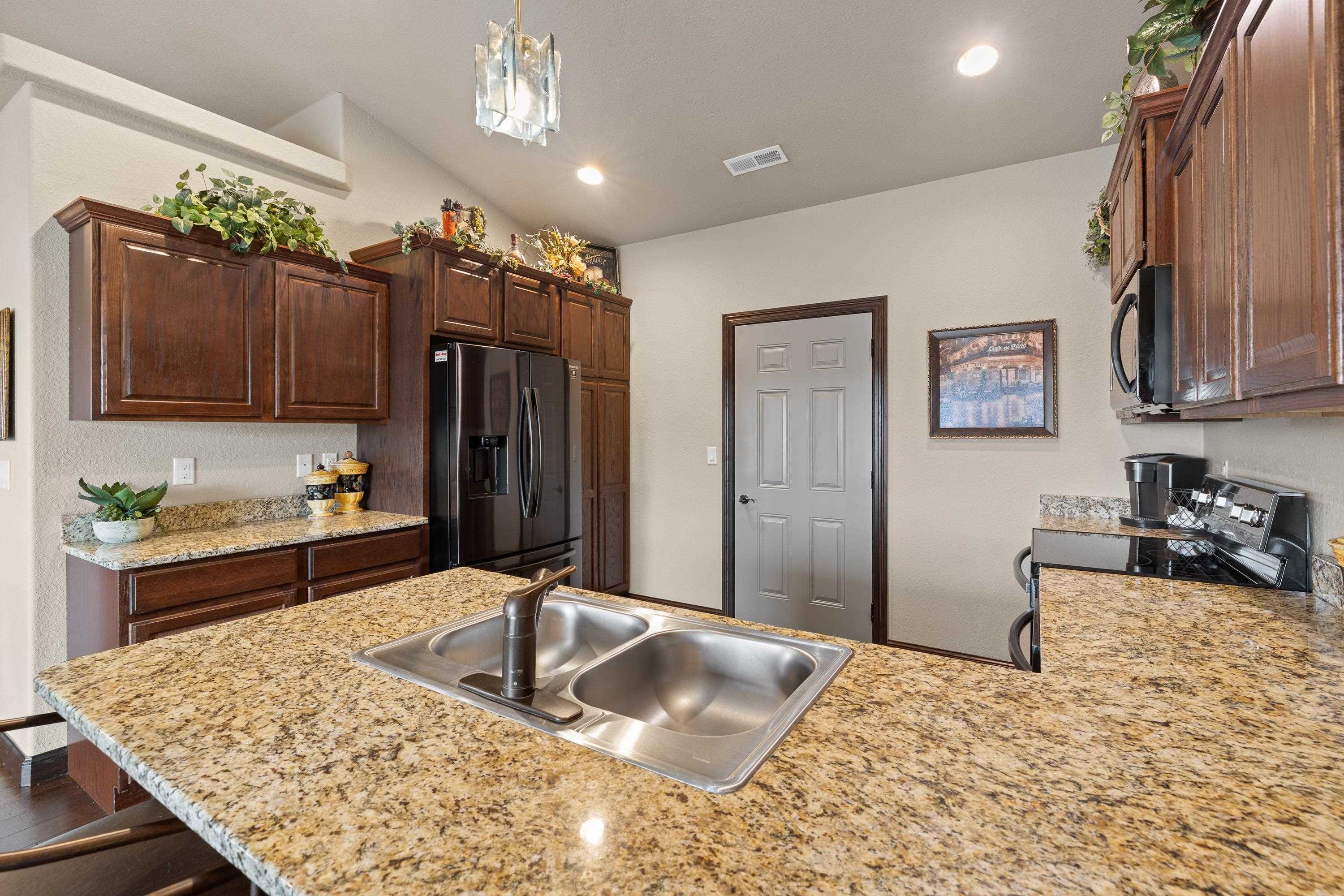 4814 Encampment Lane