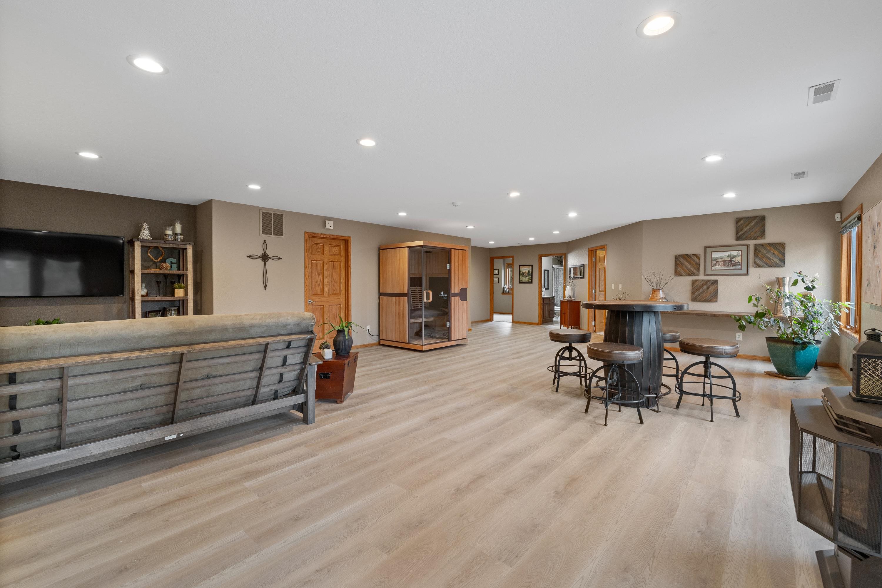 6605 Carnoustie Court