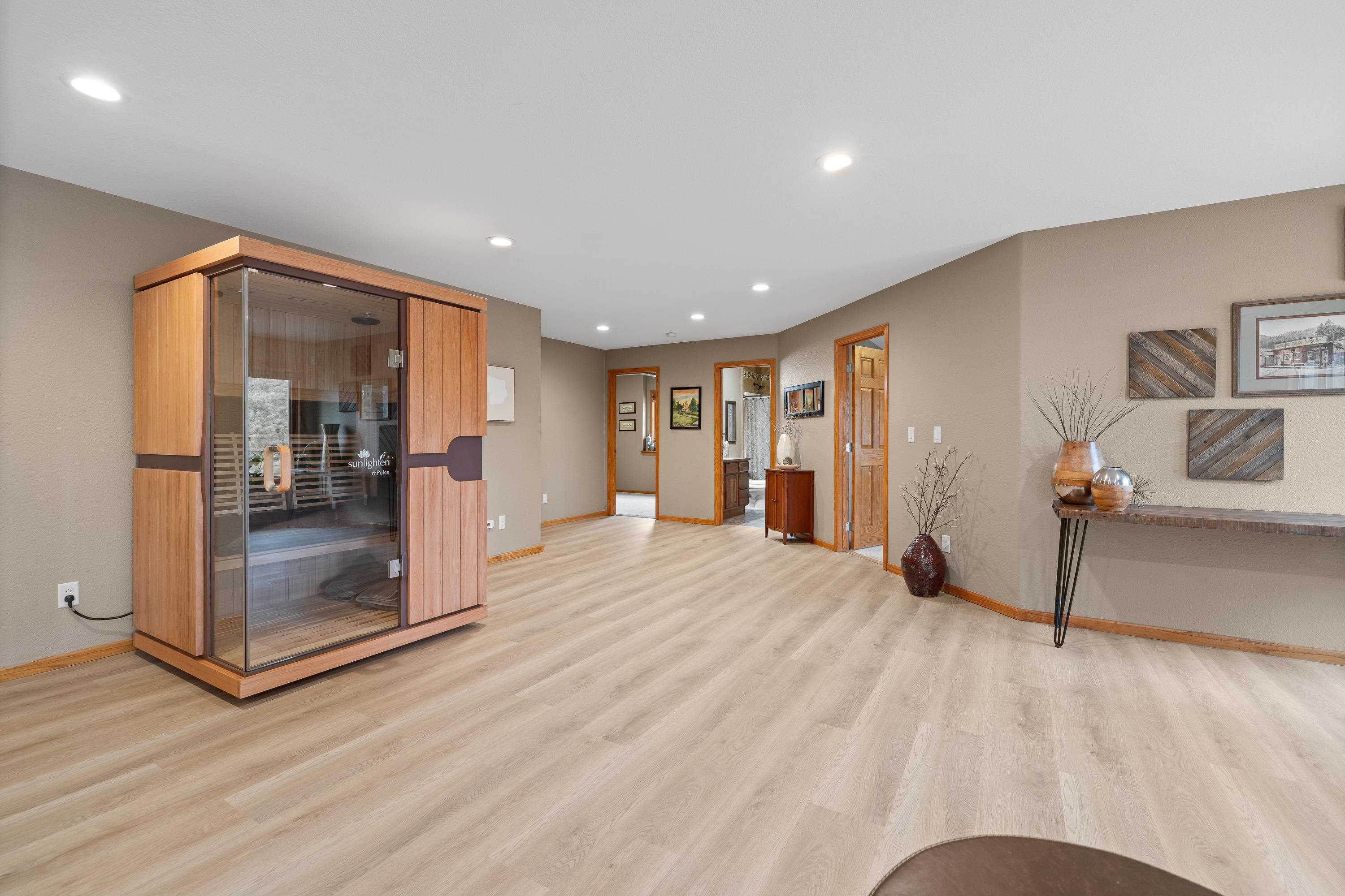 6605 Carnoustie Court