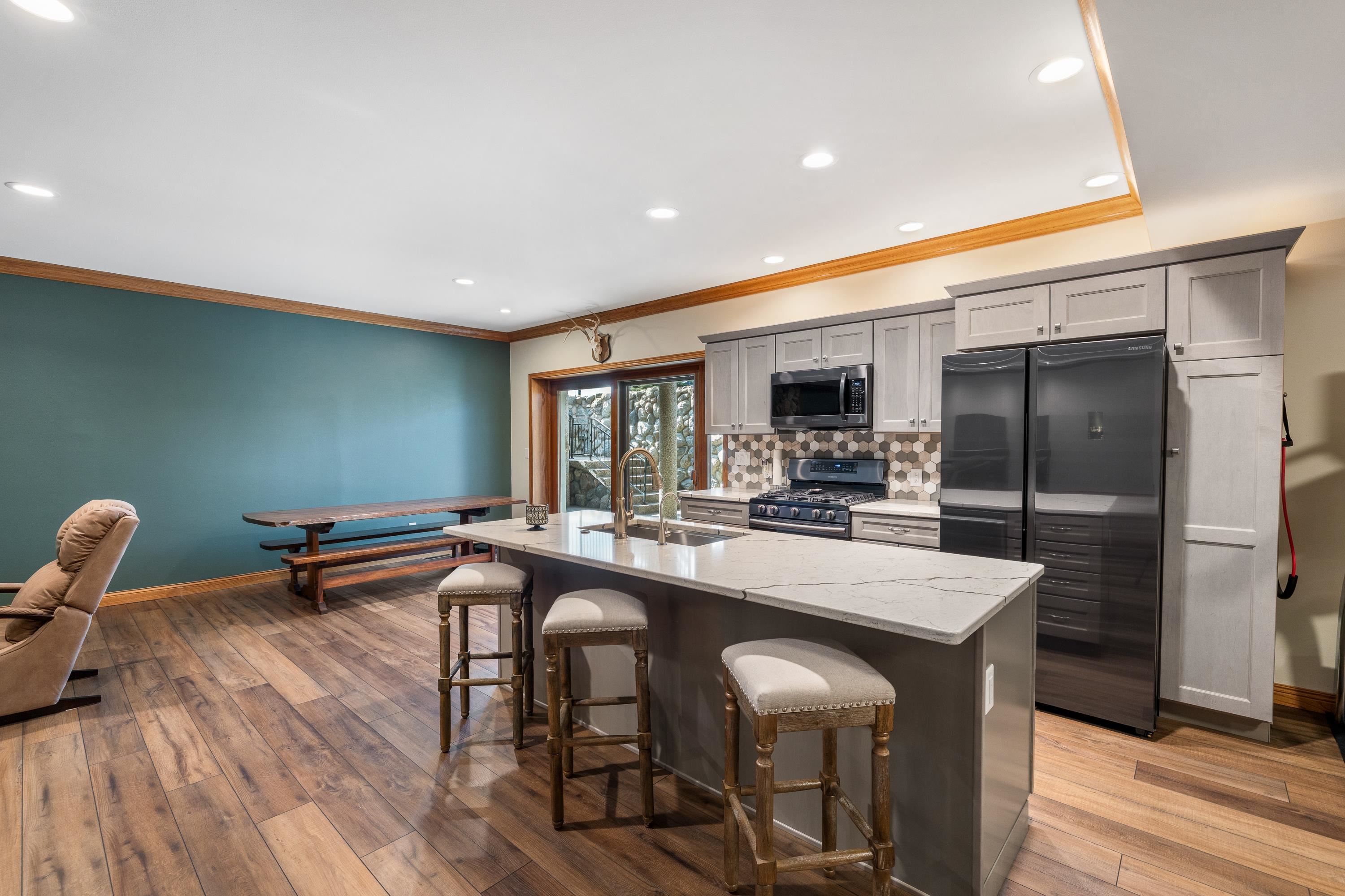 7999 Erickson Ranch Road