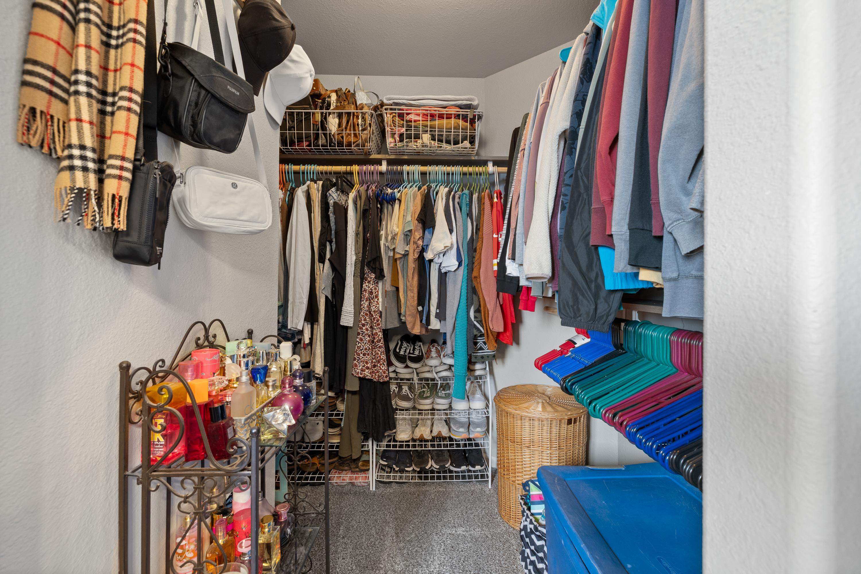 3488 Enfield Loop Rd