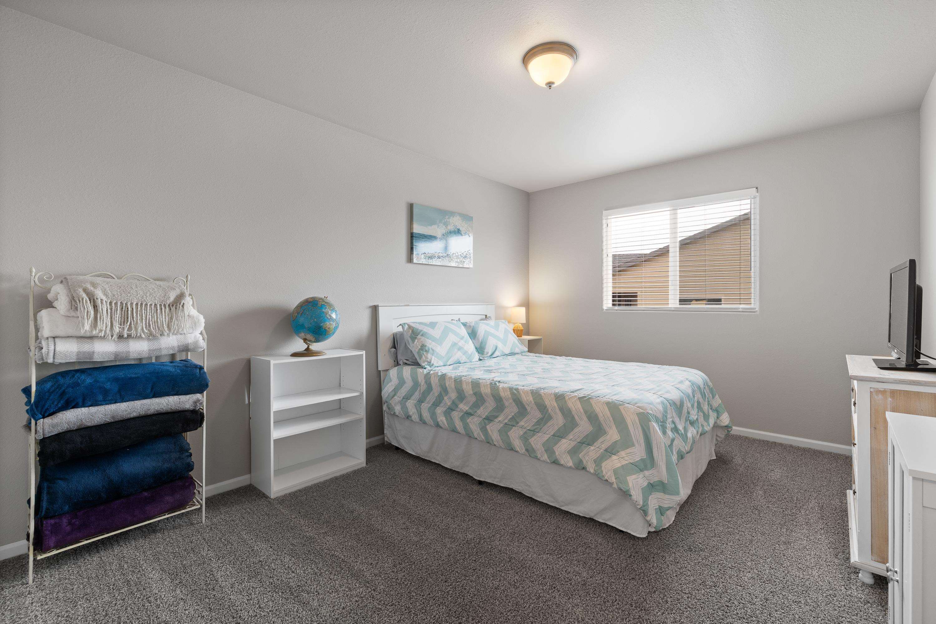 3488 Enfield Loop Rd