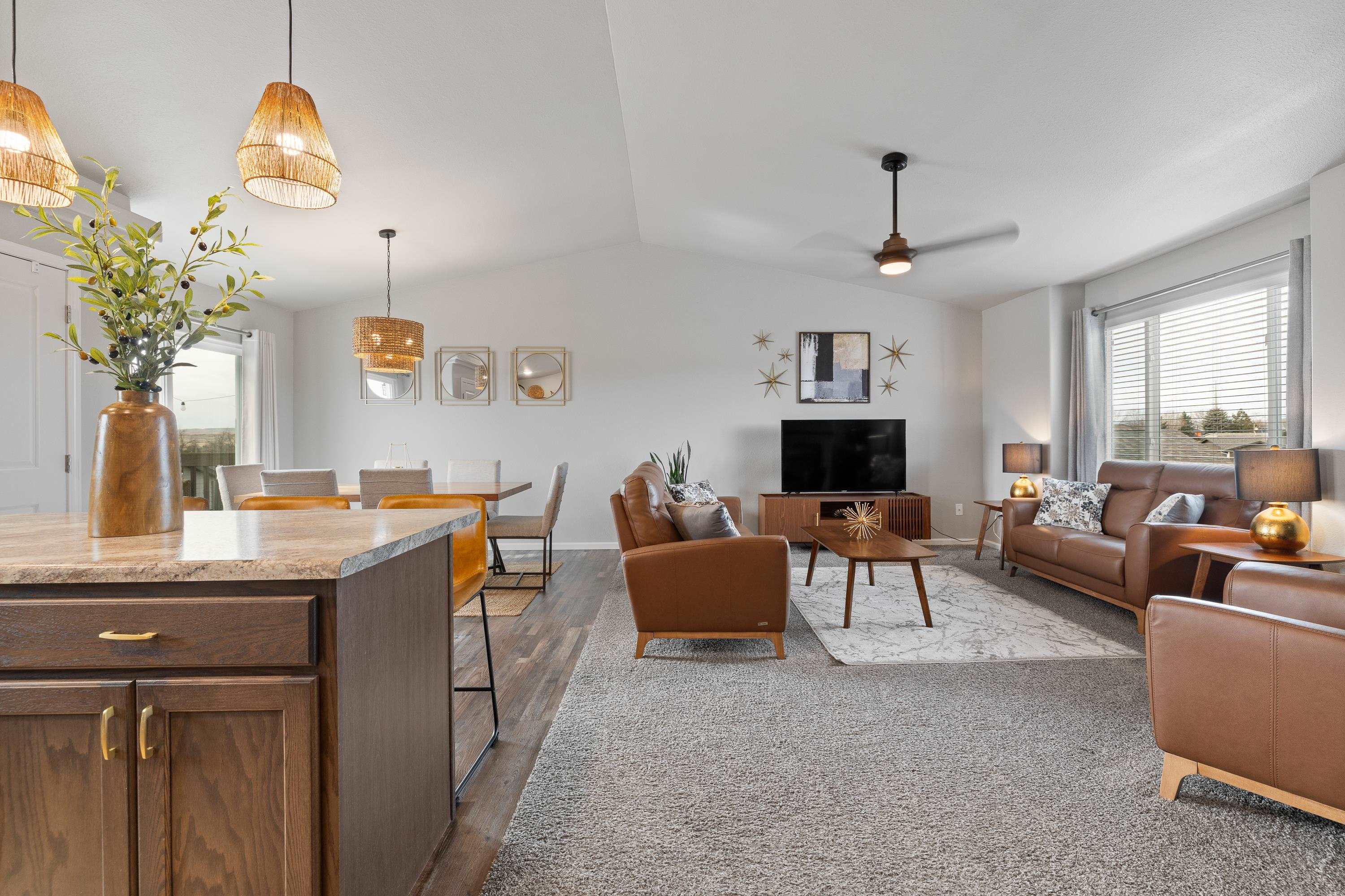 3488 Enfield Loop Rd