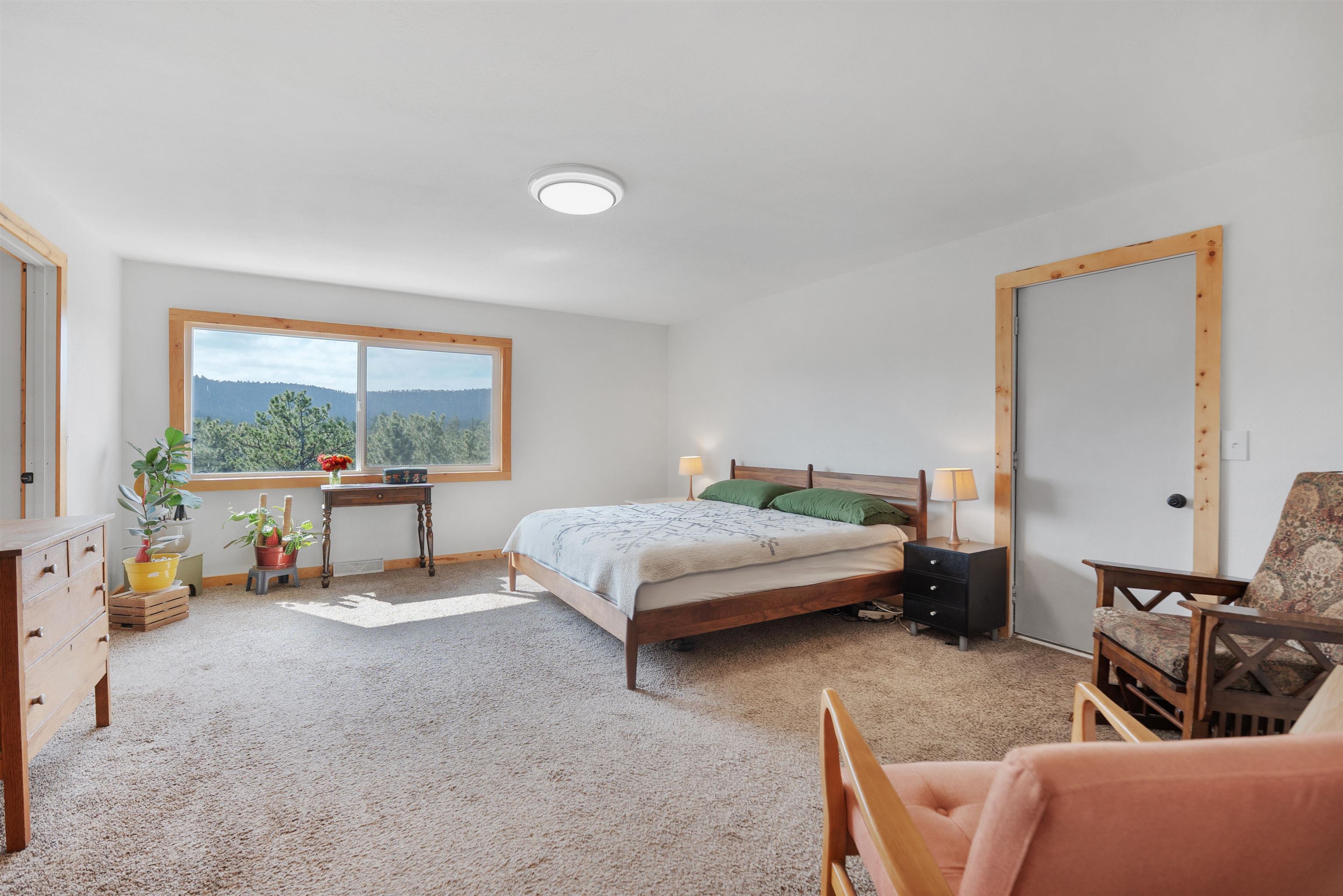 27546 Cascade Road