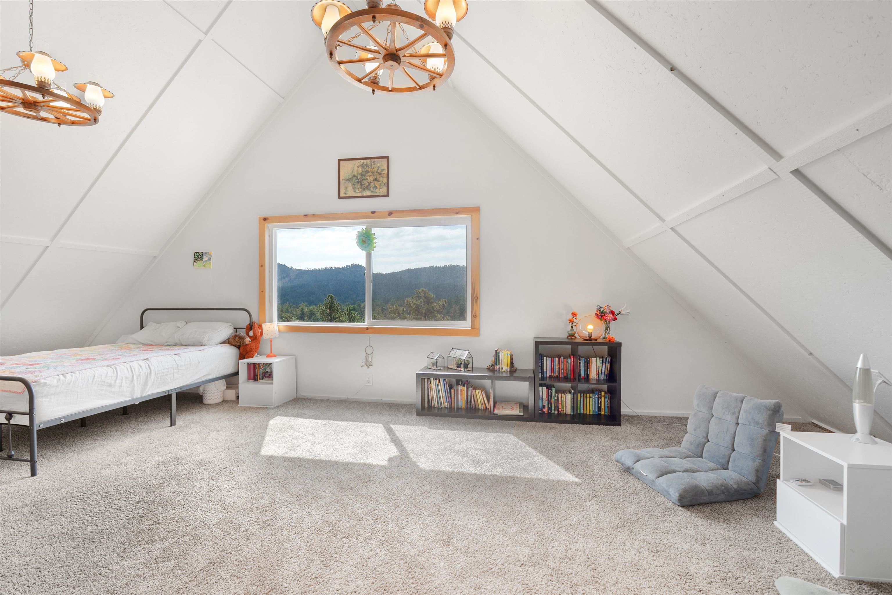 27546 Cascade Road