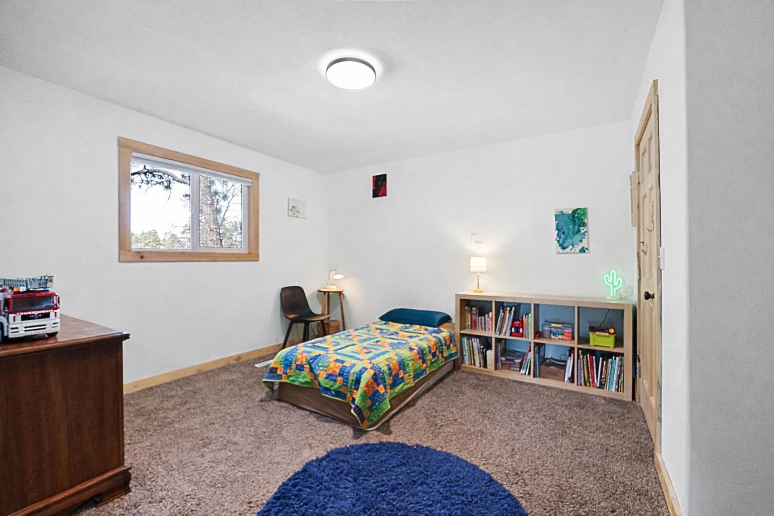 27546 Cascade Road
