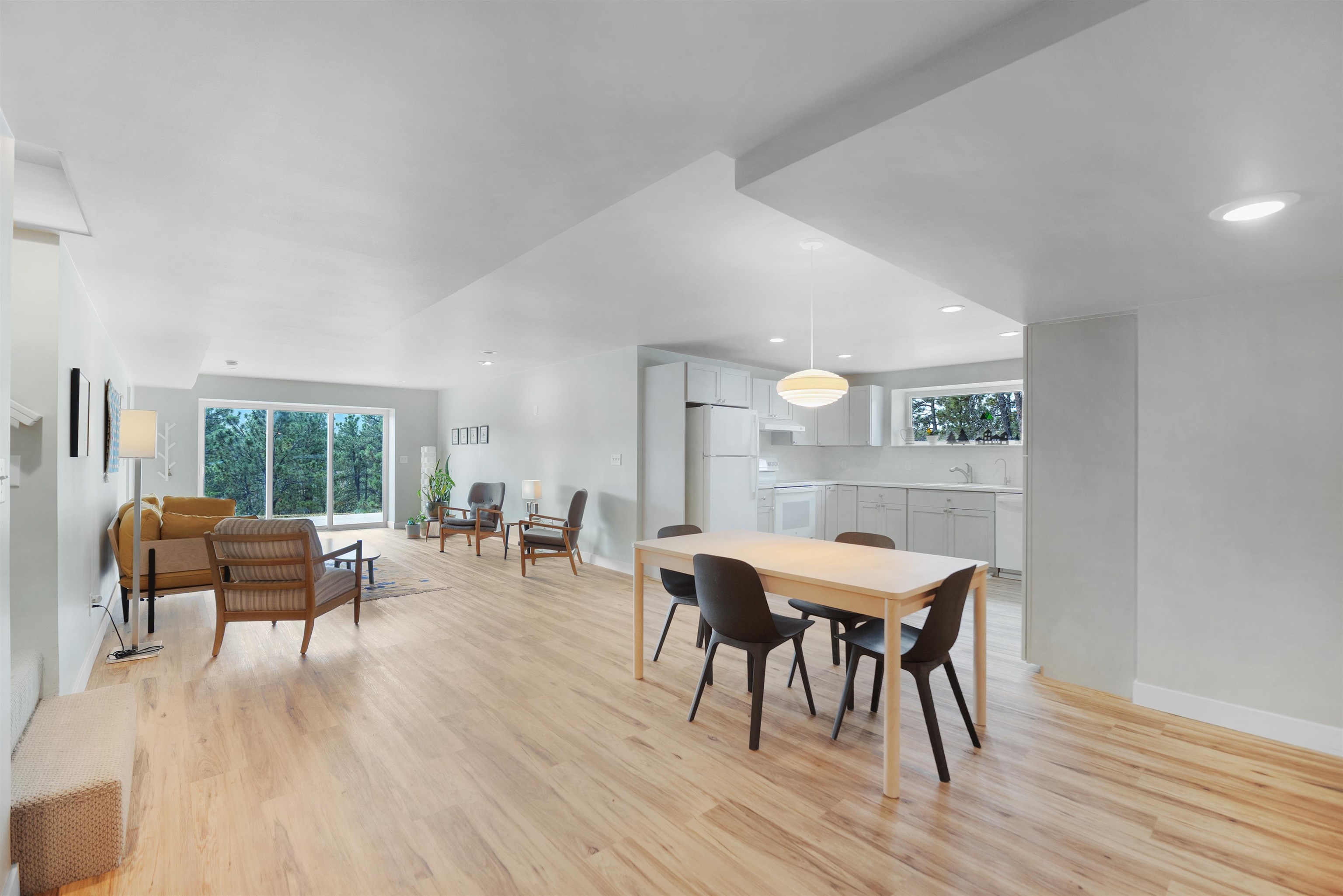27546 Cascade Road