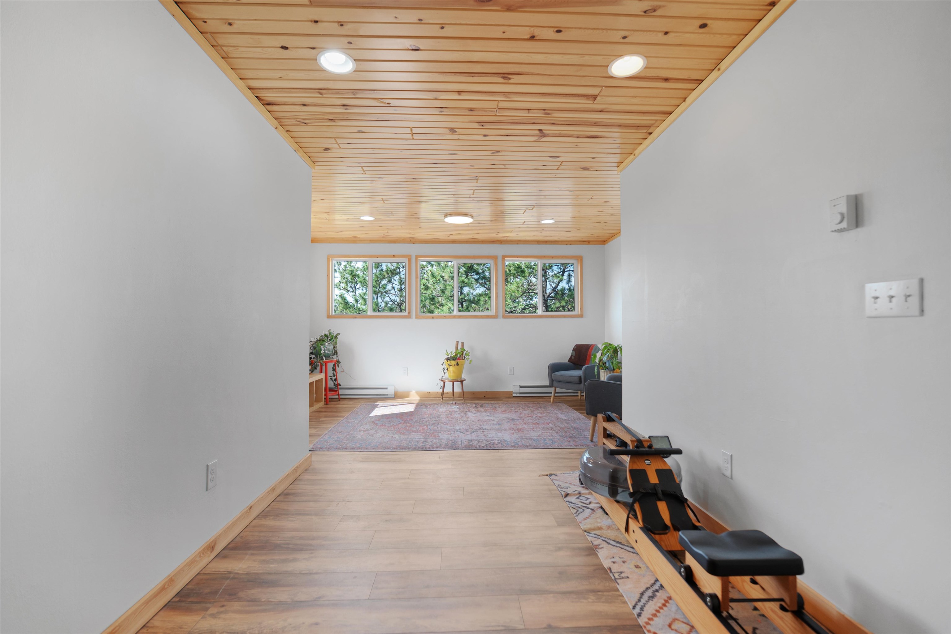 27546 Cascade Road