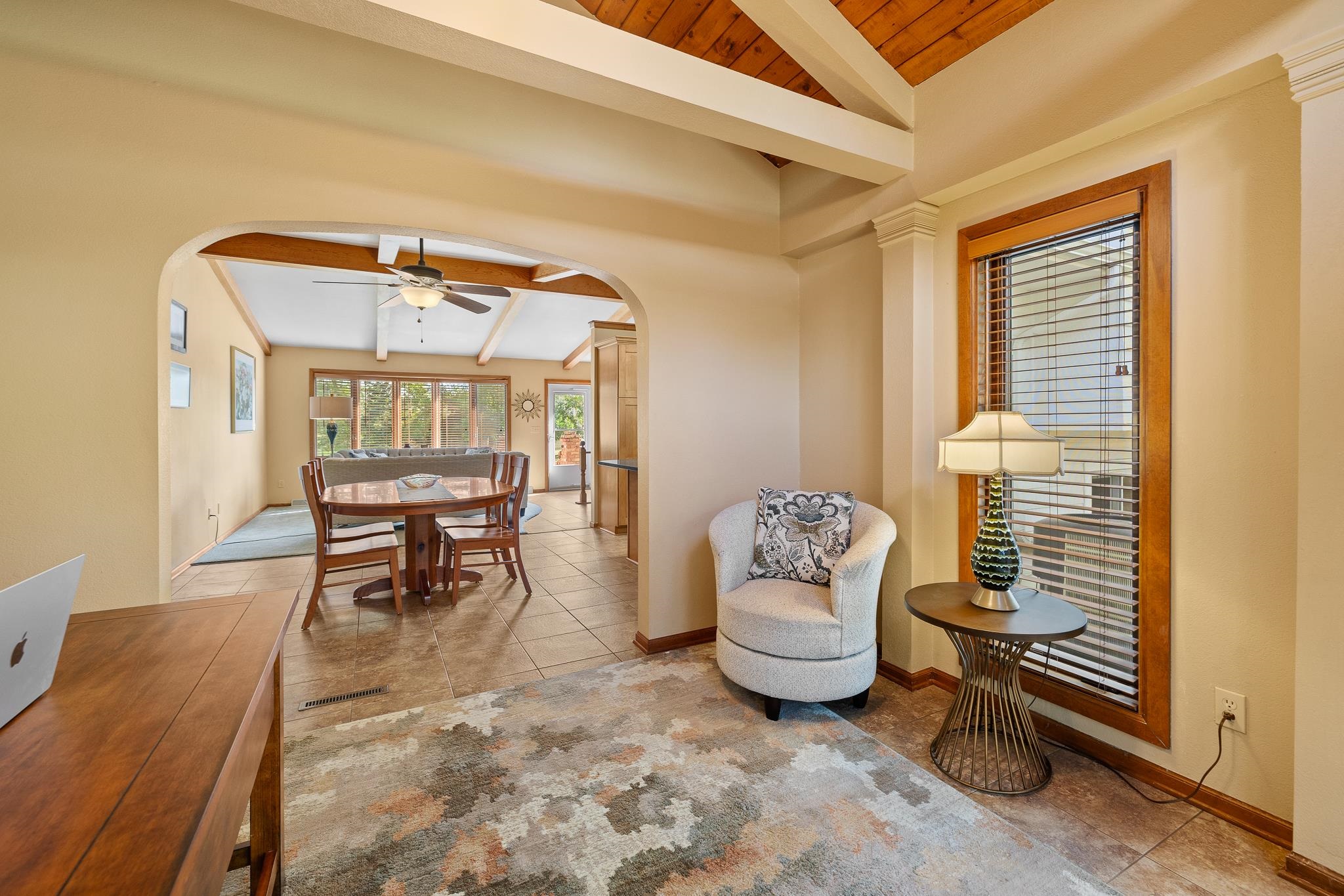 3233 Meadowbrook Drive