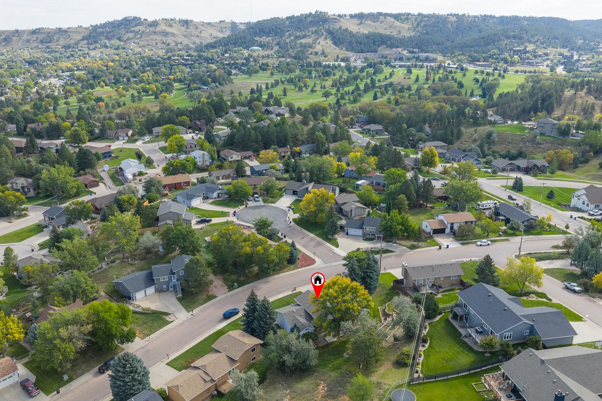 3233 Meadowbrook Drive