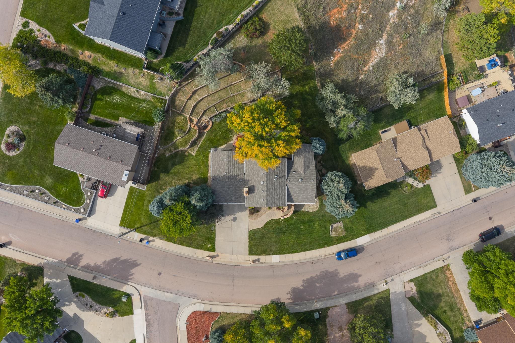 3233 Meadowbrook Drive