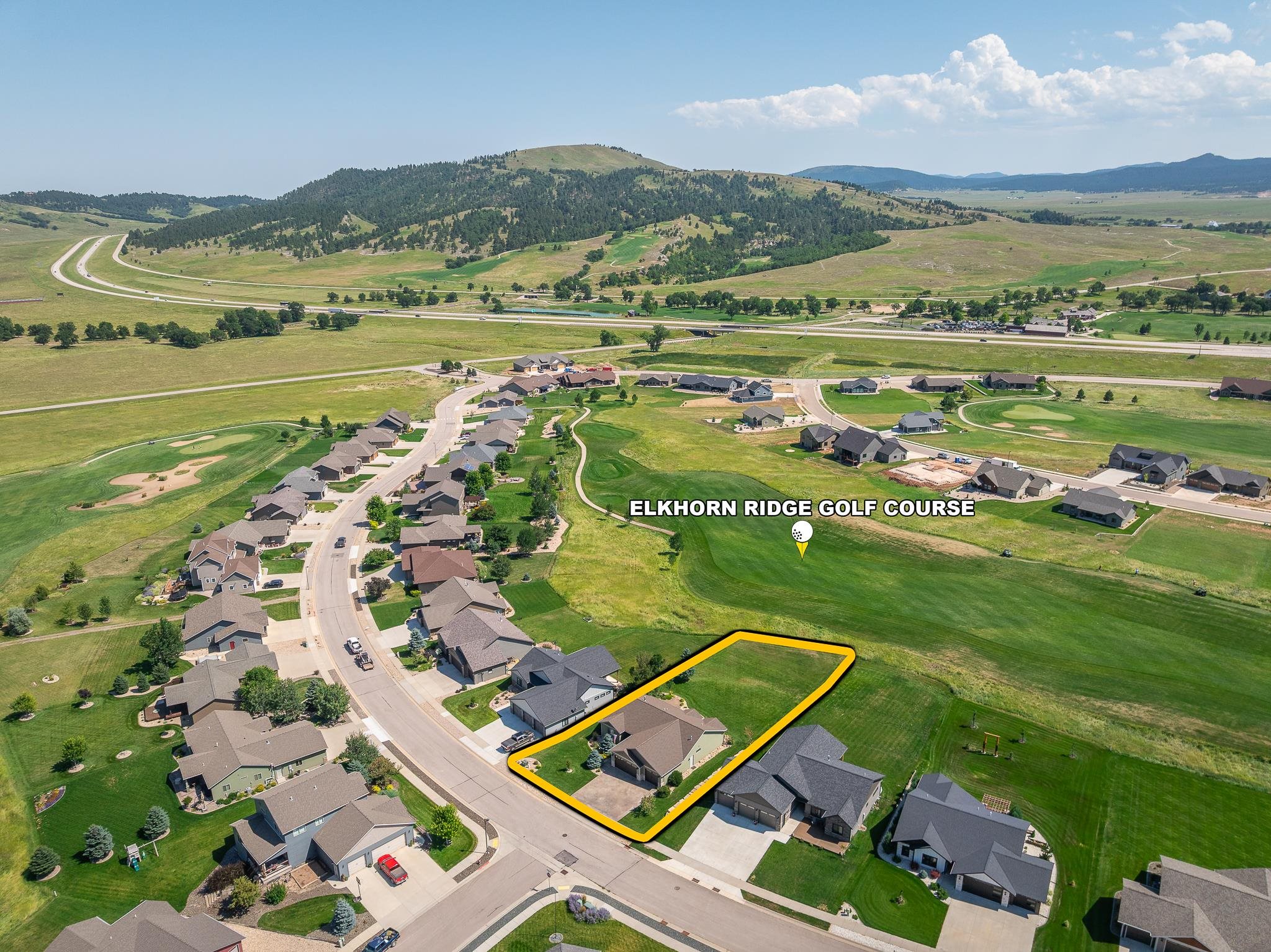 8017 Brooks Loop