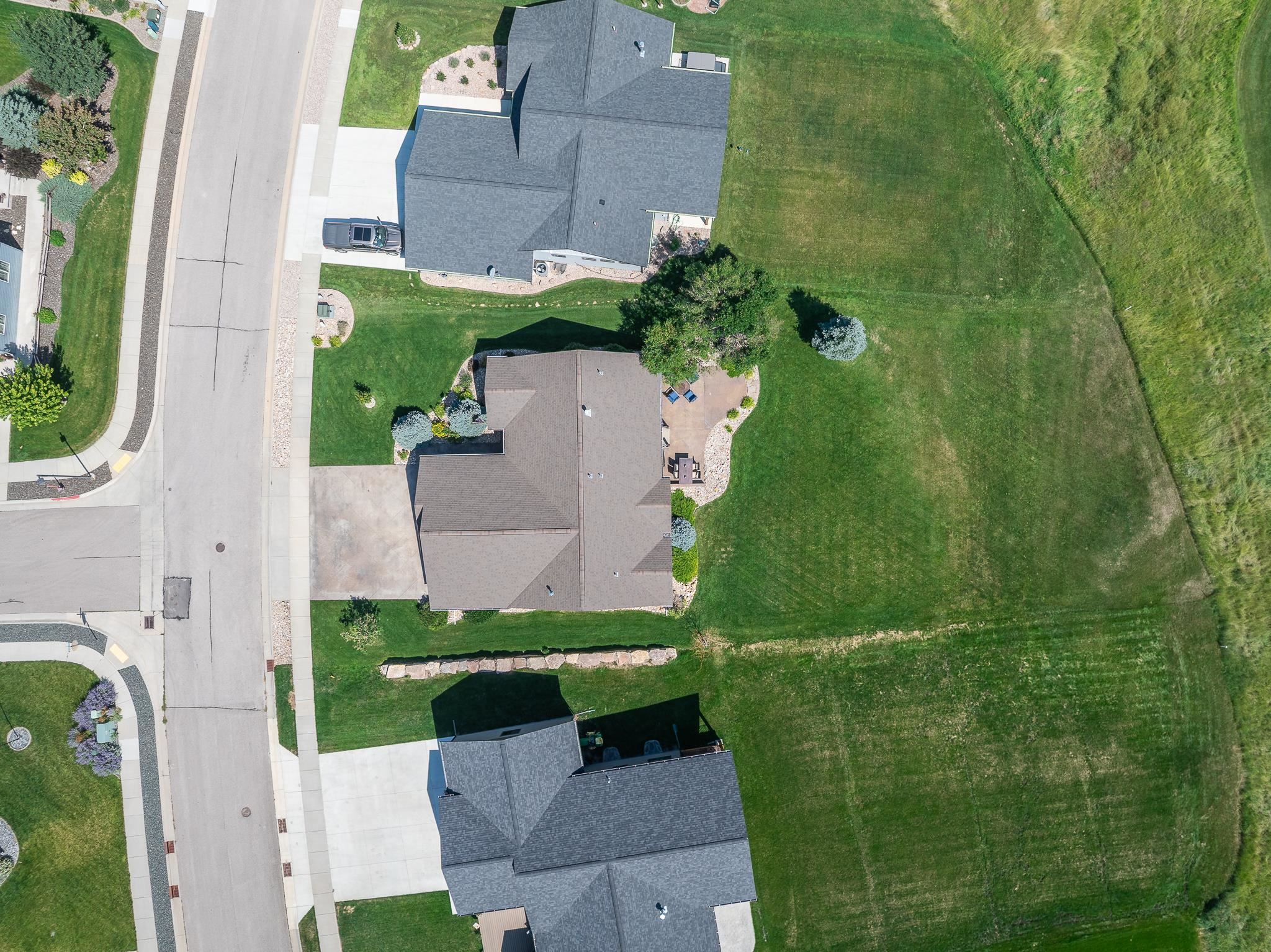 8017 Brooks Loop