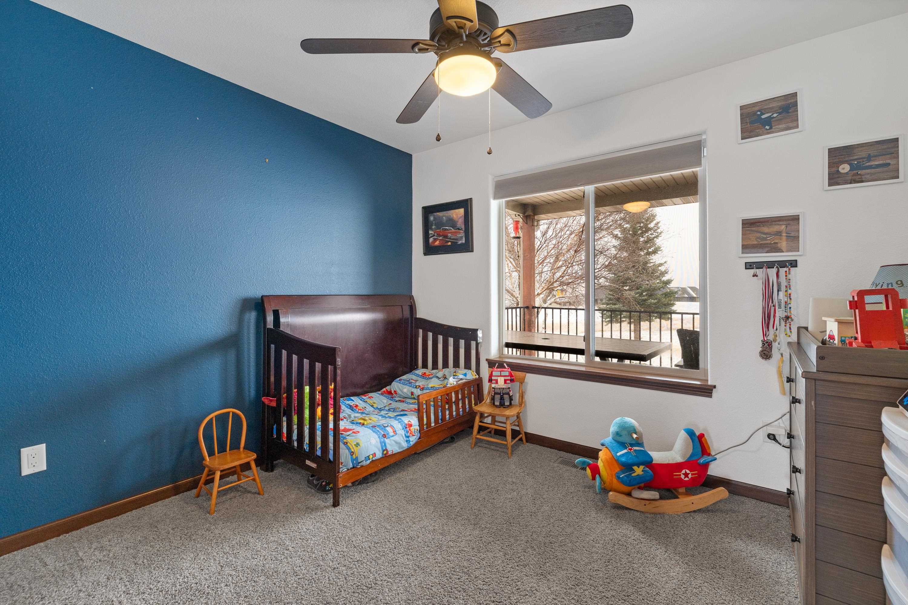 8017 Brooks Loop