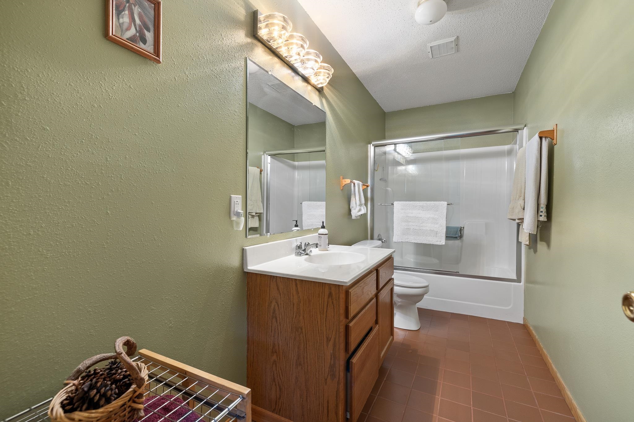 13651 Quartz Canyon Ct