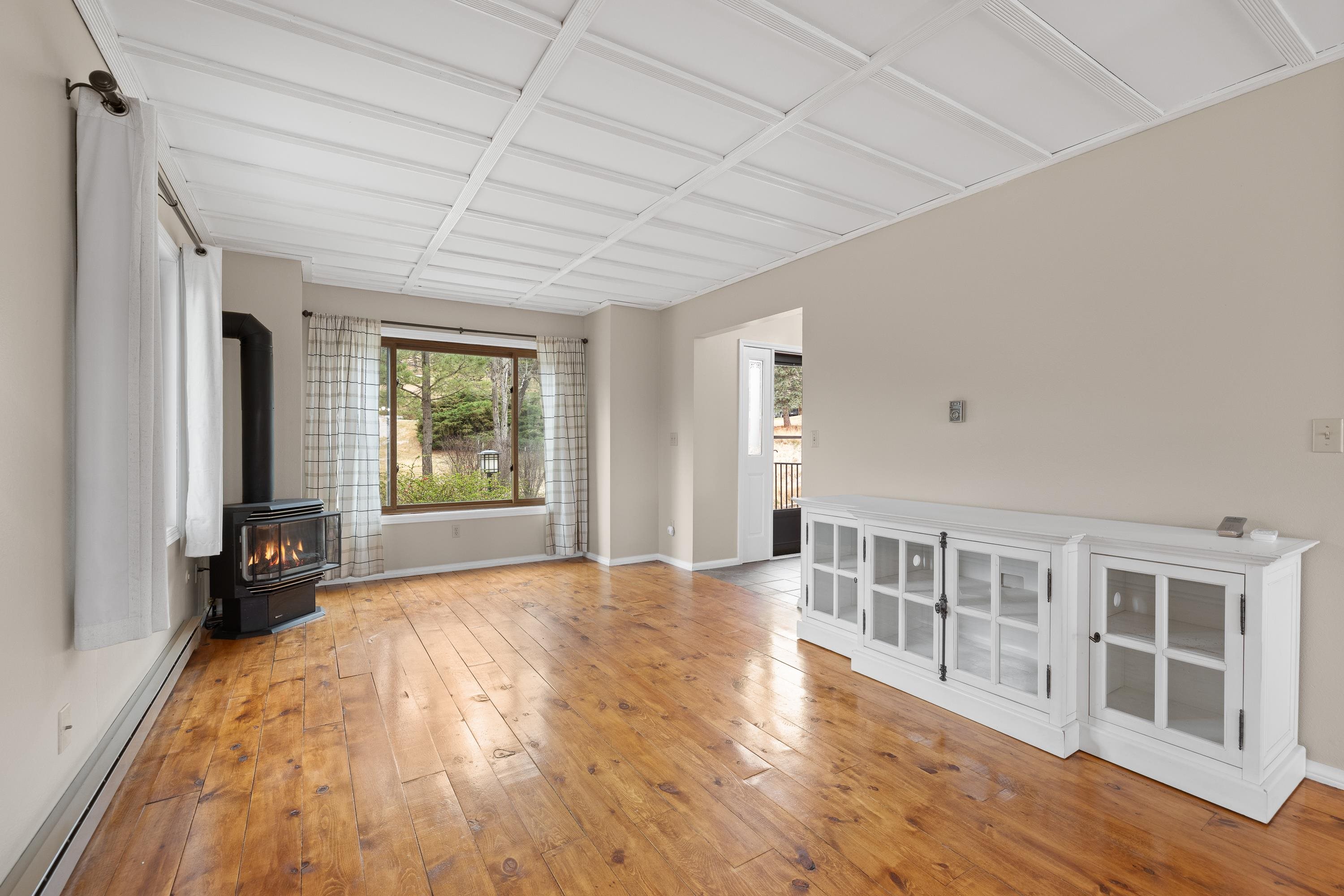 4412 Carriage Hills Drive