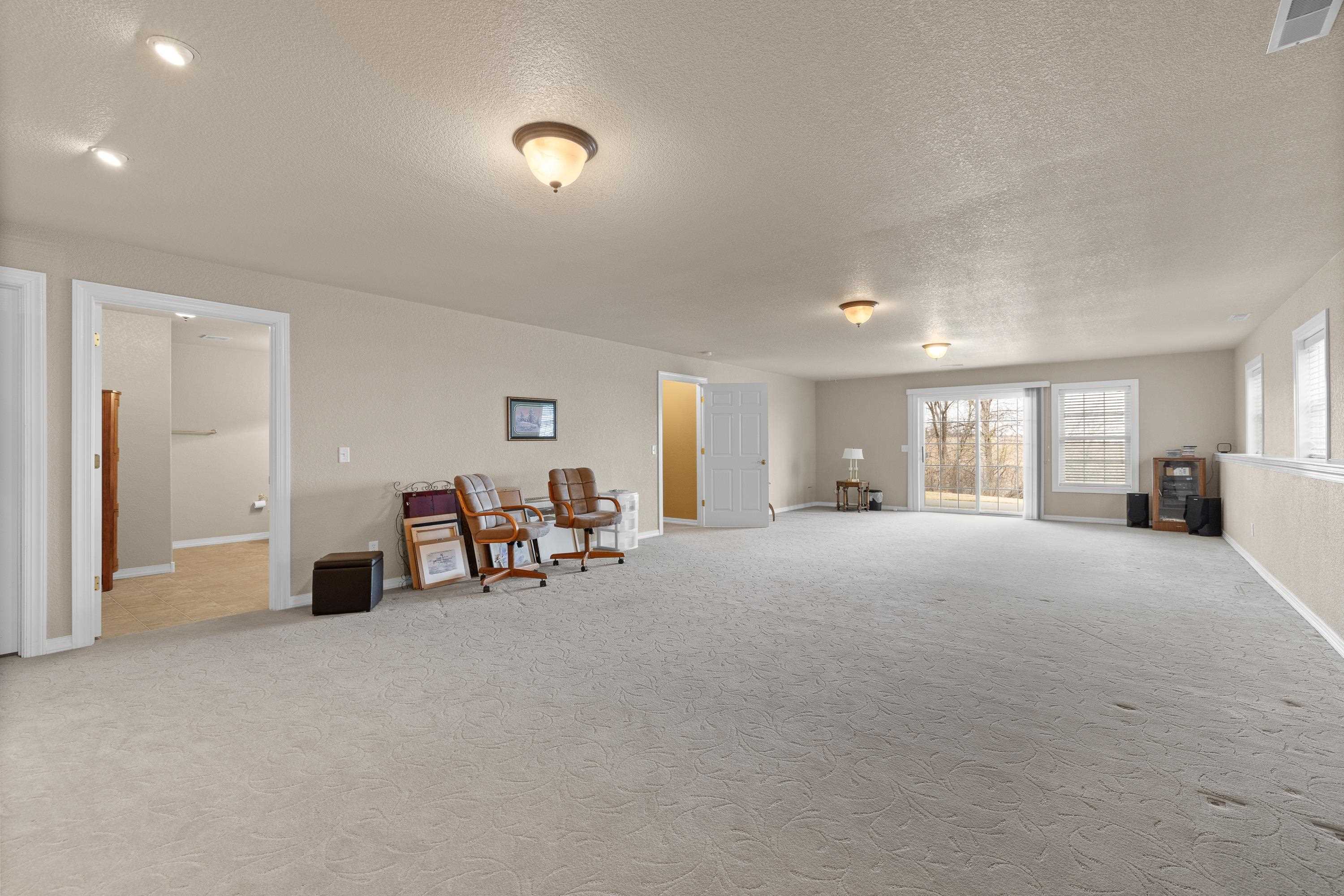 6516 Wellington Drive