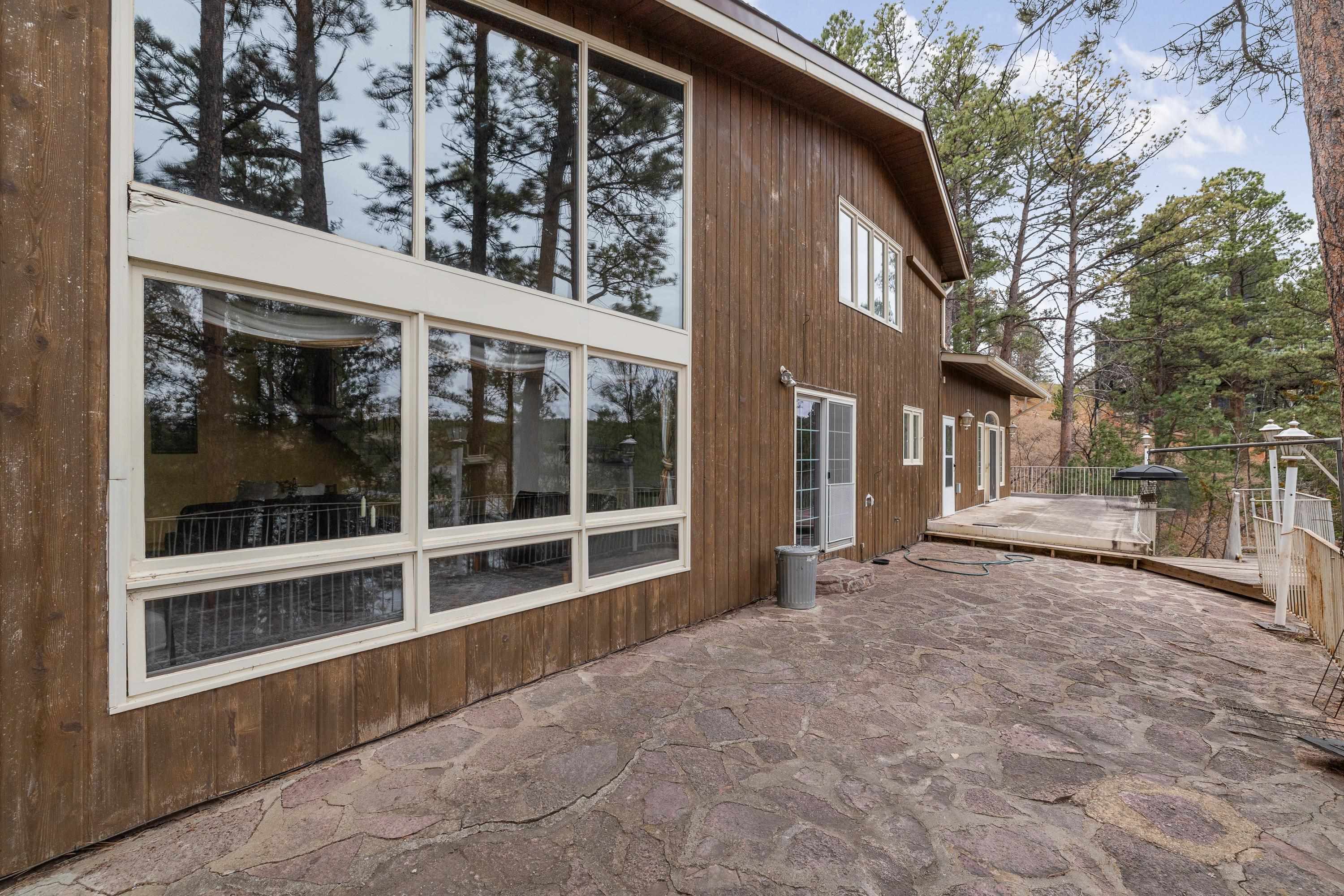 4180 Cliff Drive