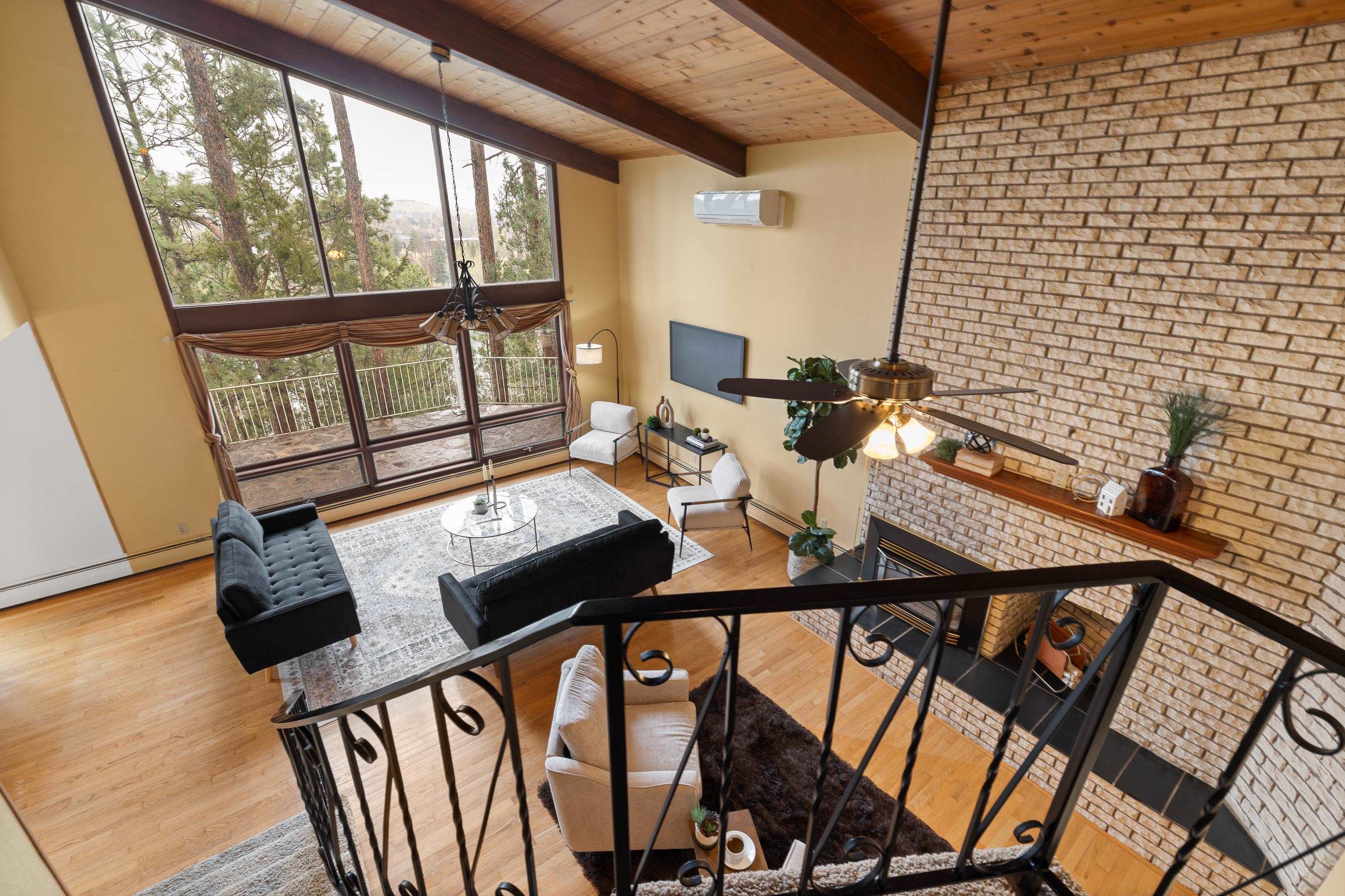4180 Cliff Drive